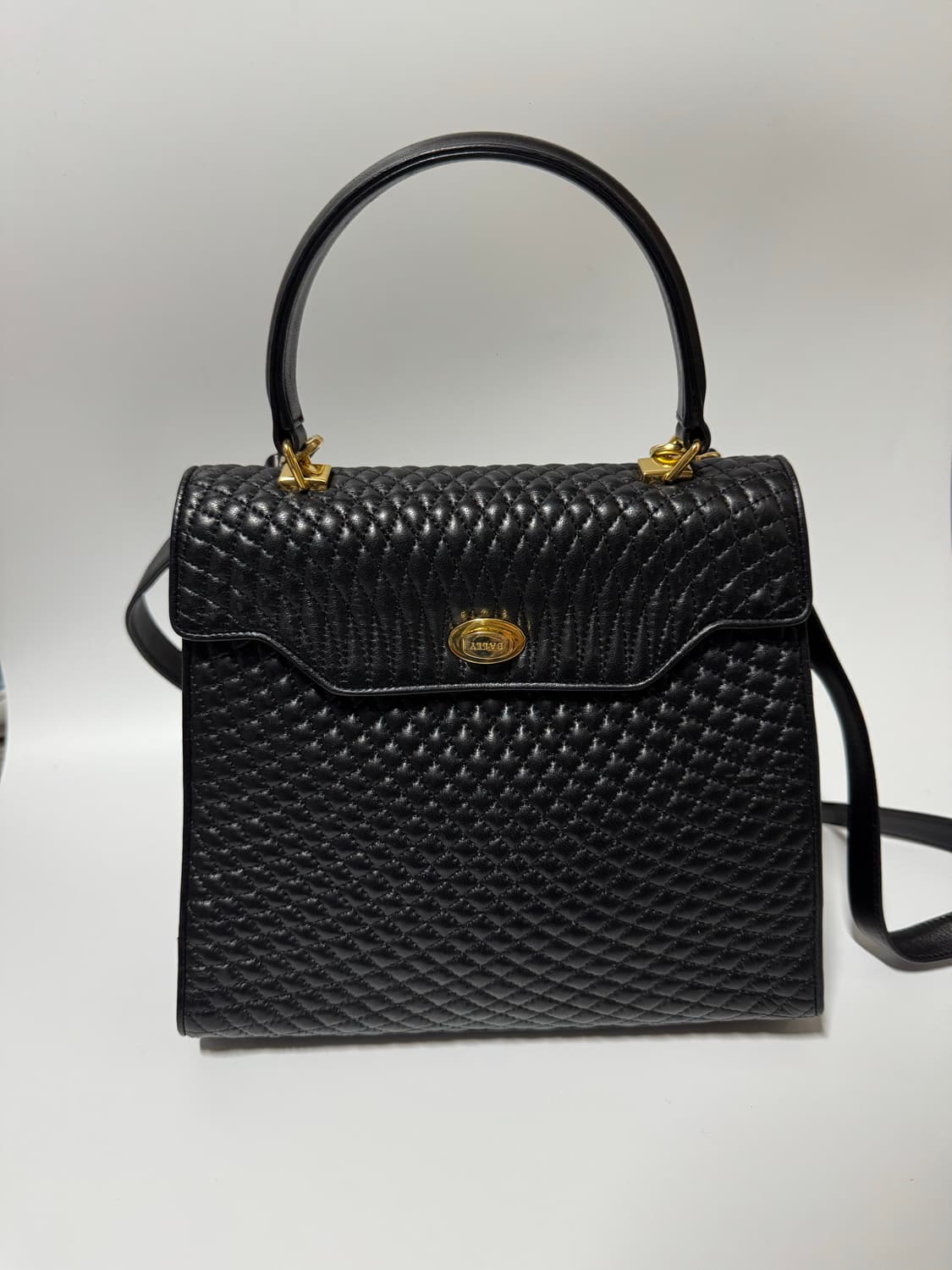 발리 퀼팅 가죽 크로스 토트백 상품이미지1