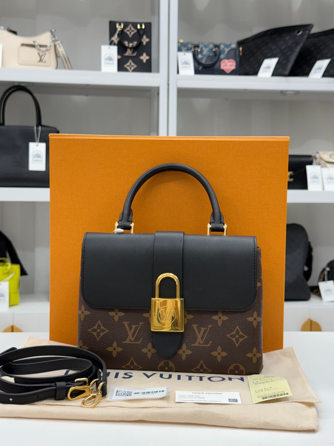 [OS] 루이비통 모노그램 록키 BB 토트 크로스백 상품이미지1