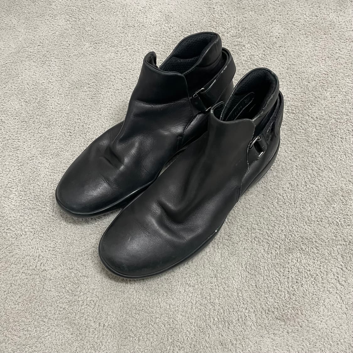 265) 프라다 스포츠 로고 벨크로 하이탑 스니커즈 상품이미지2