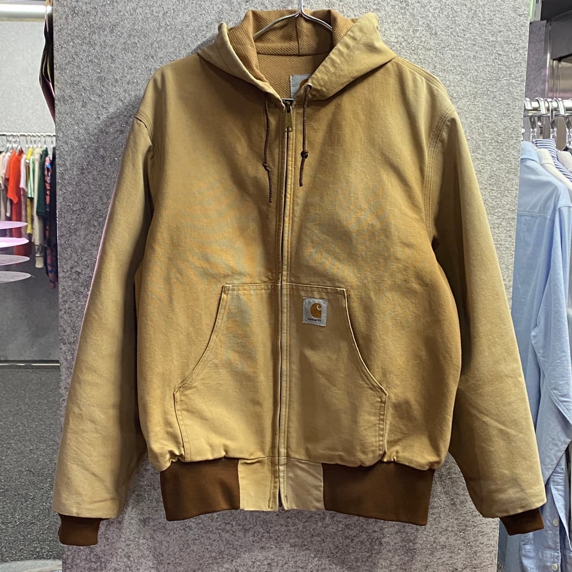 칼하트 OG 샌드스톤 엑티브 워크 자켓 B3459 상품이미지2