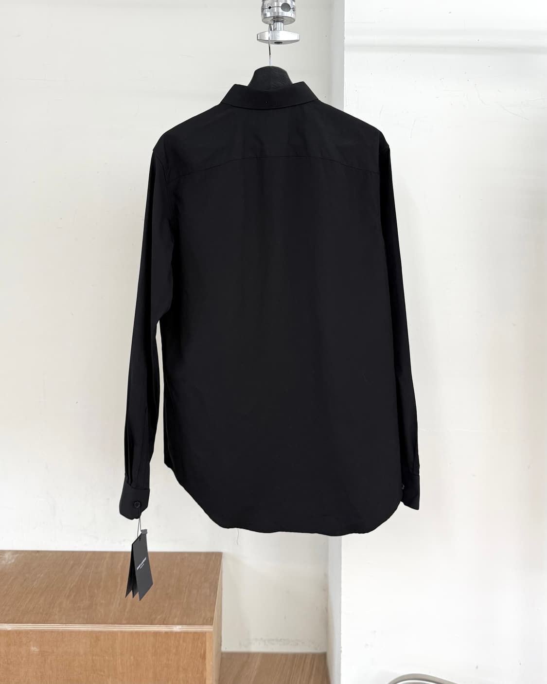 생 로랑 19aw 블랙 히든 플라켓 셔츠 상품이미지6