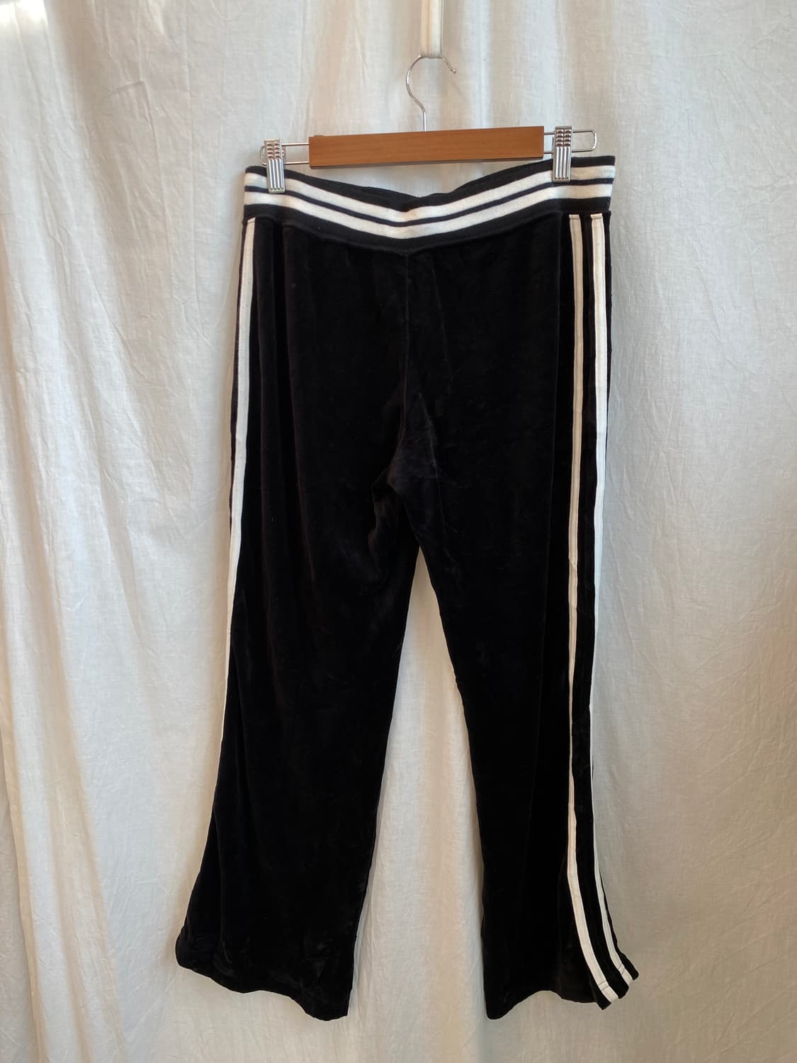 블랙 벨벳 트레이닝팬츠(L) 상품이미지2