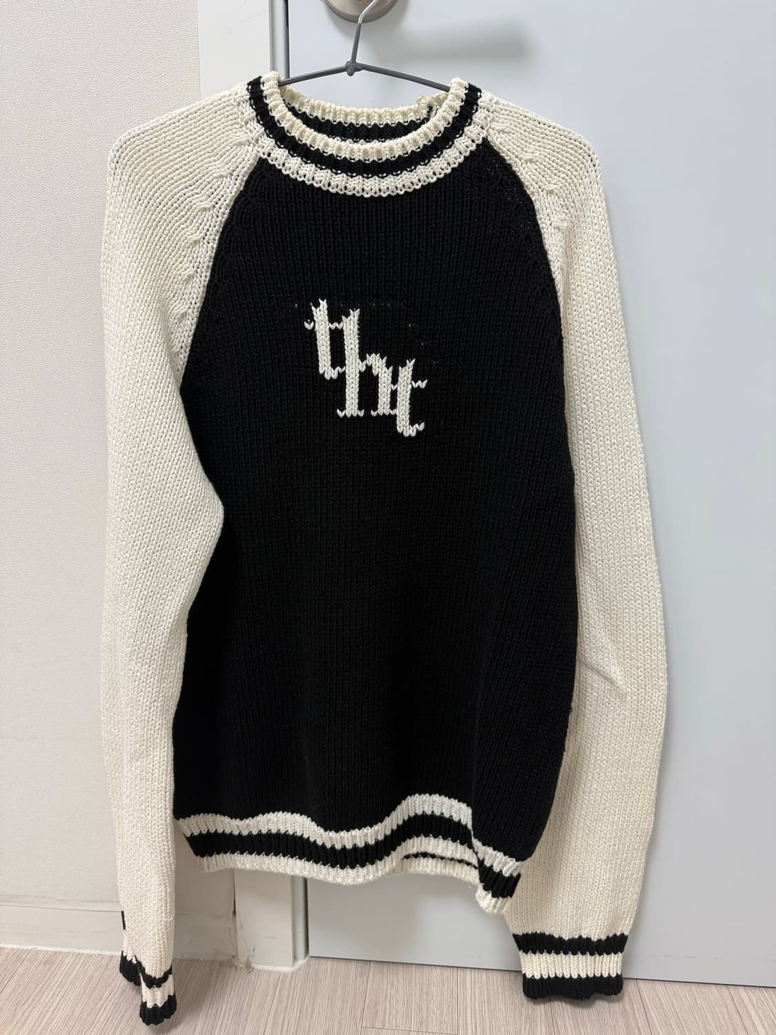 쓰리타임즈 니트 /tht jacquard sweatshirt unisex 상품이미지1