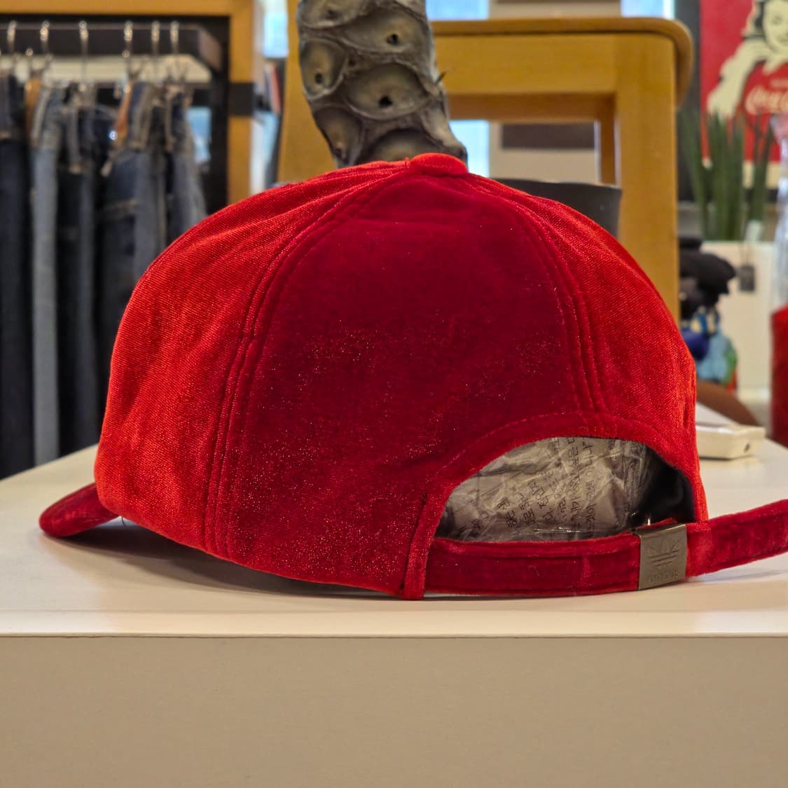 아디다스 레드벨벳 볼캡 상품이미지3