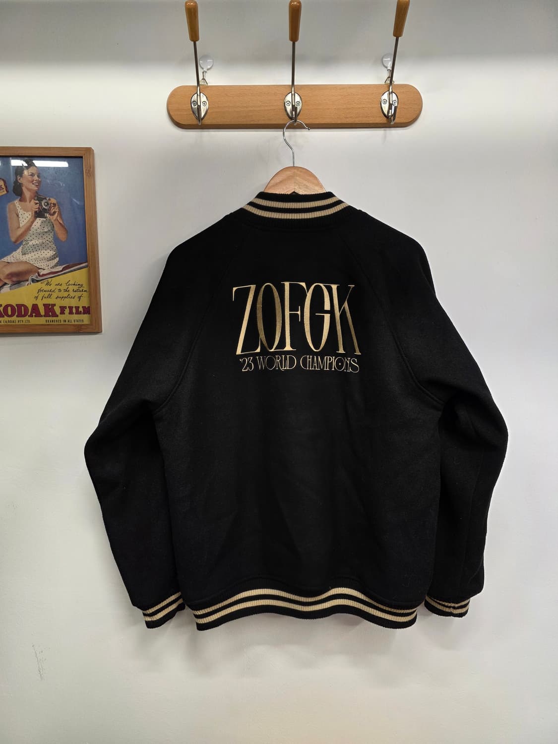 [1]T1 티원 2023 월즈 챔피언 자켓 상품이미지5