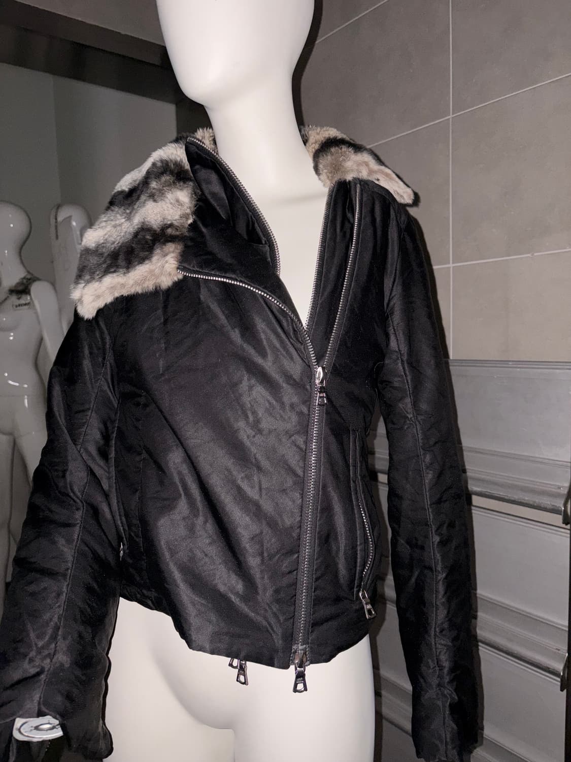 에르마노 설비노 07aw 토끼털 자켓 상품이미지3