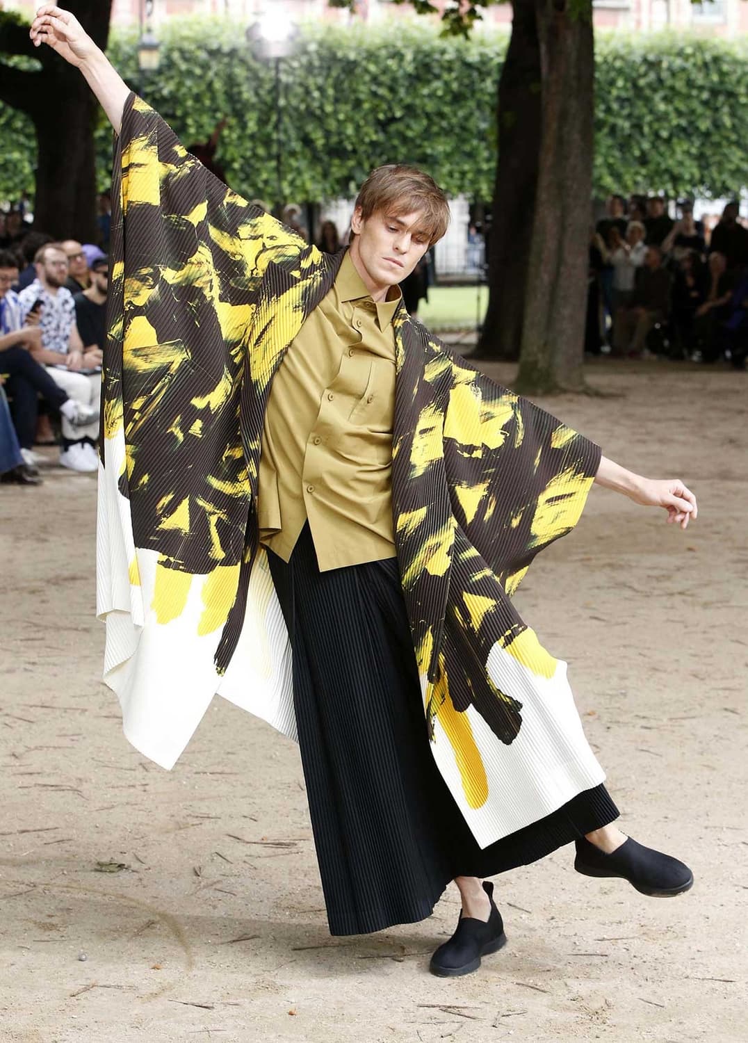 20ss 이세이미야케 옴므플리세 하카마팬츠 1사이즈 상품이미지4