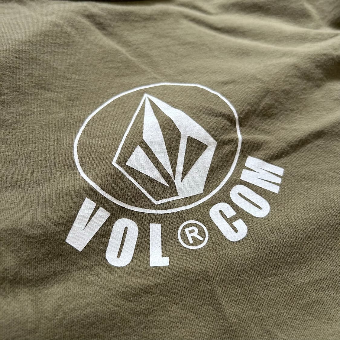 90-00’s Volcom Logo Khaki T-shirts 상품이미지3