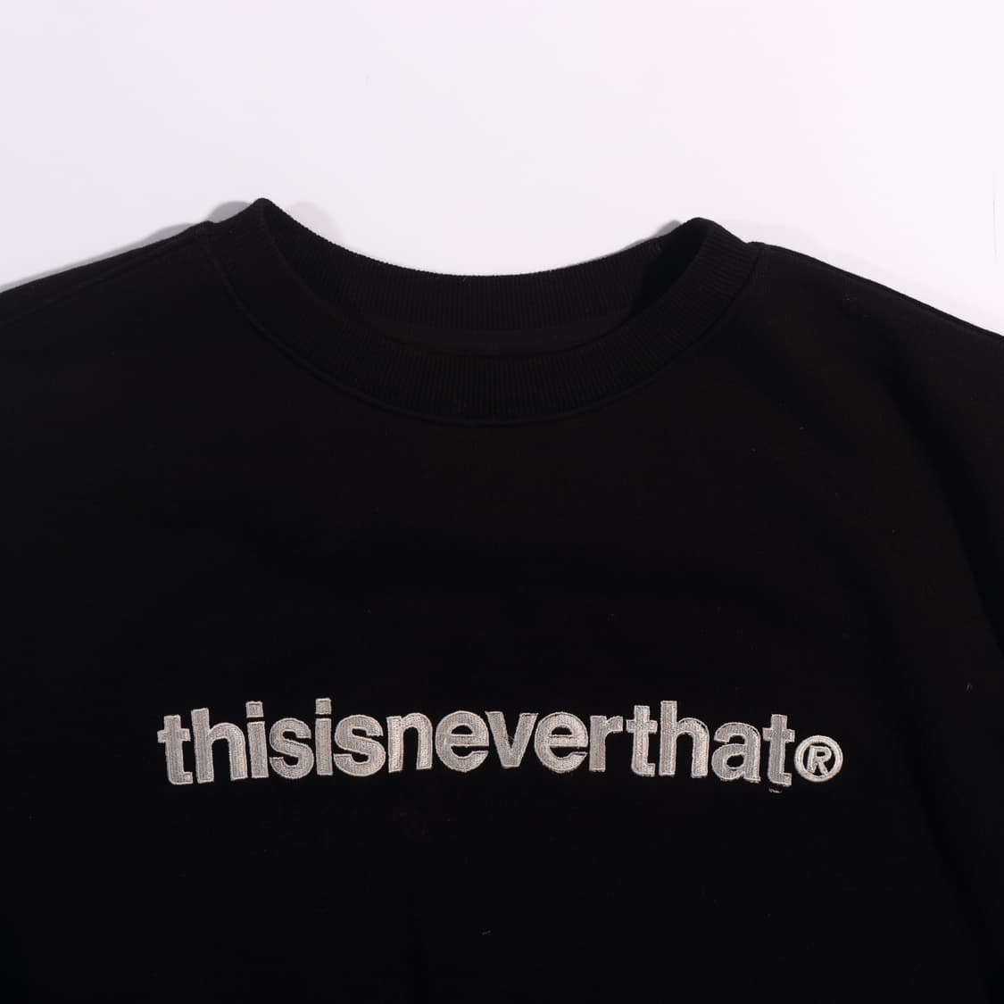 디스이즈네버 맨투맨 B462 상품이미지2