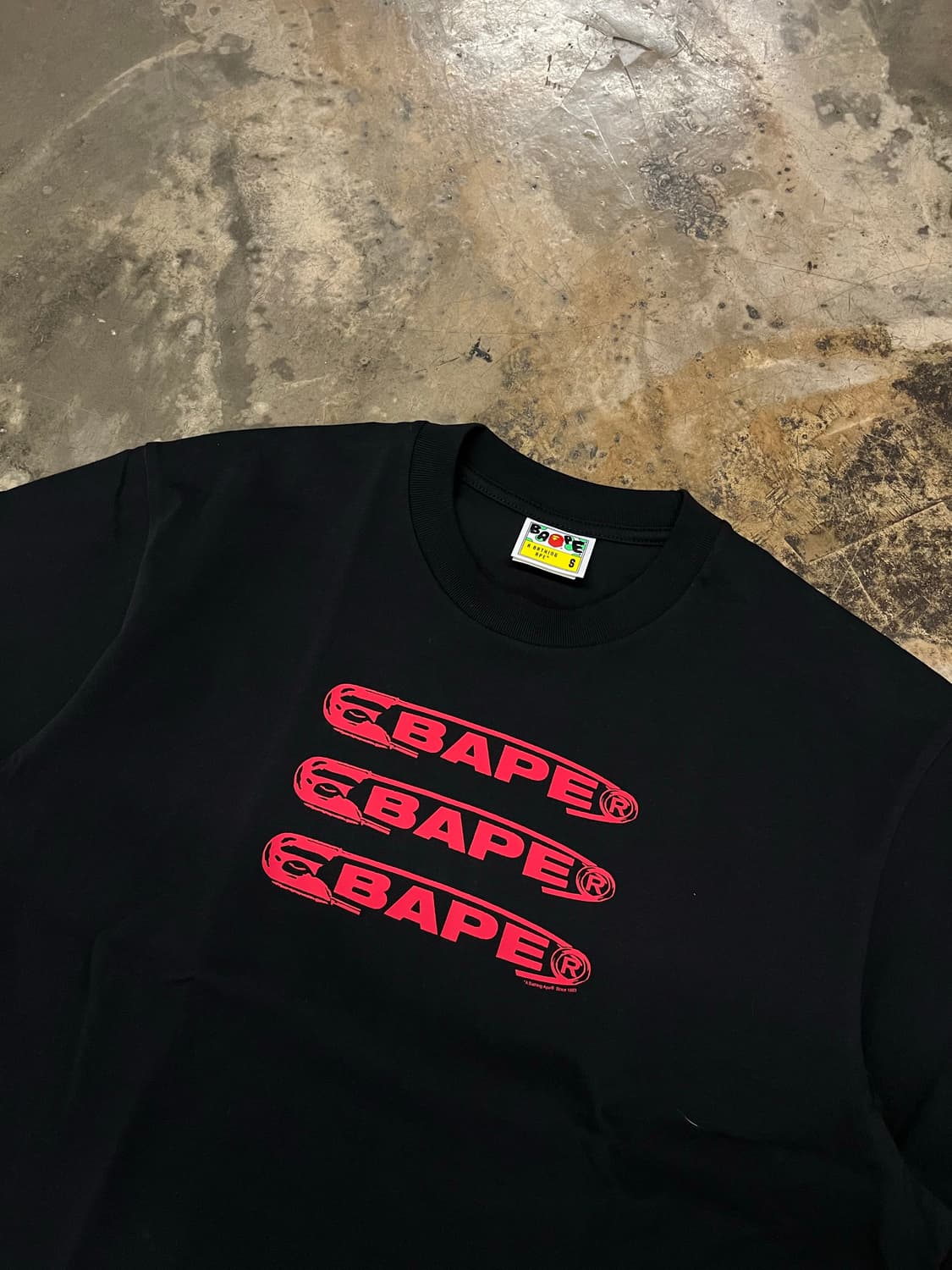 베이프 핀로고 릴렉스핏 블랙 S 상품이미지2