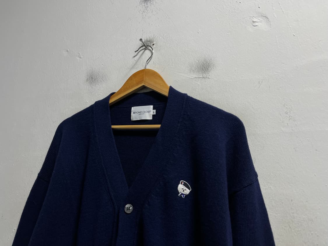 100-105 비욘드클로젯 루즈핏 가디건 정품 상품이미지2