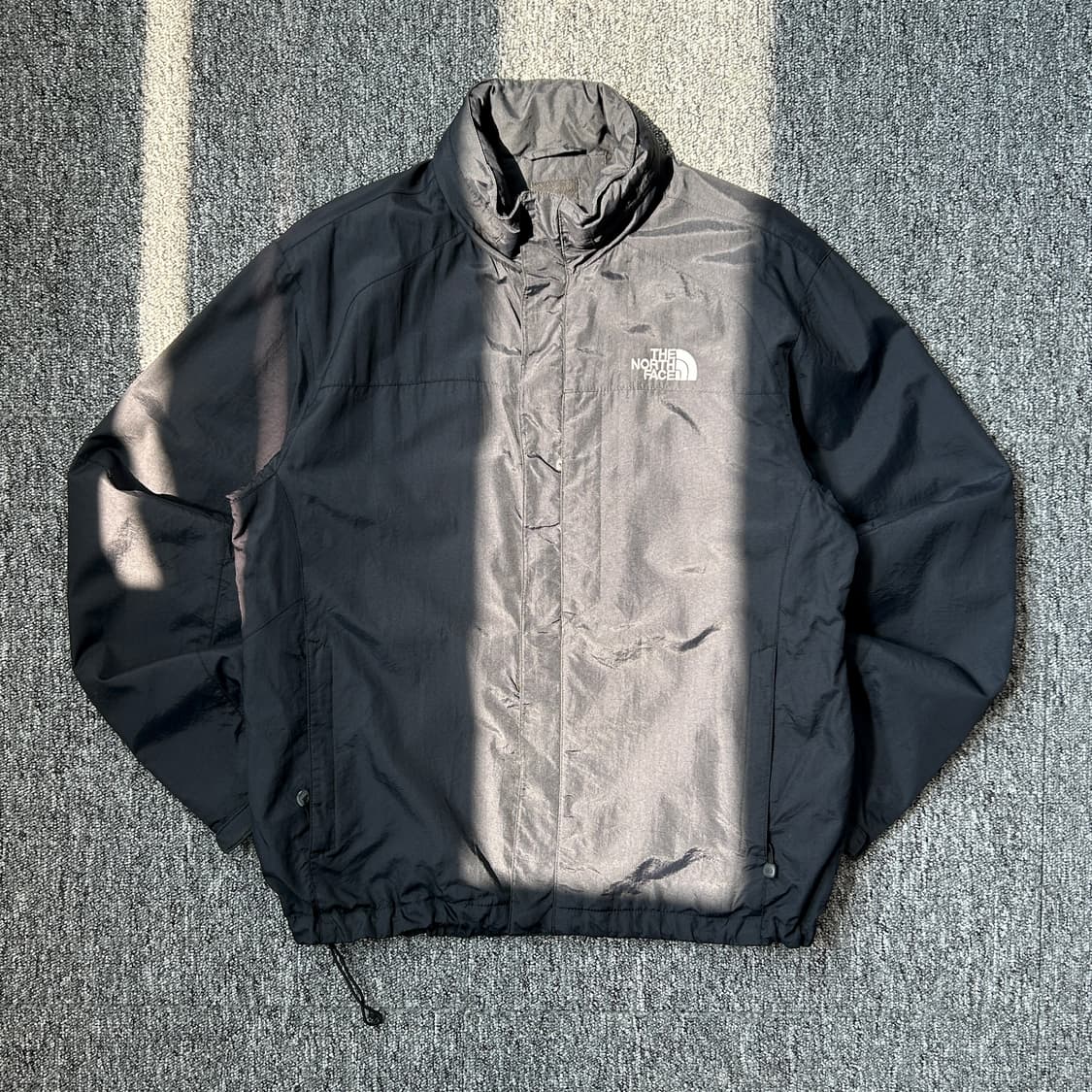  노스페이스 블랙 히든후드 바람막이 상품이미지1