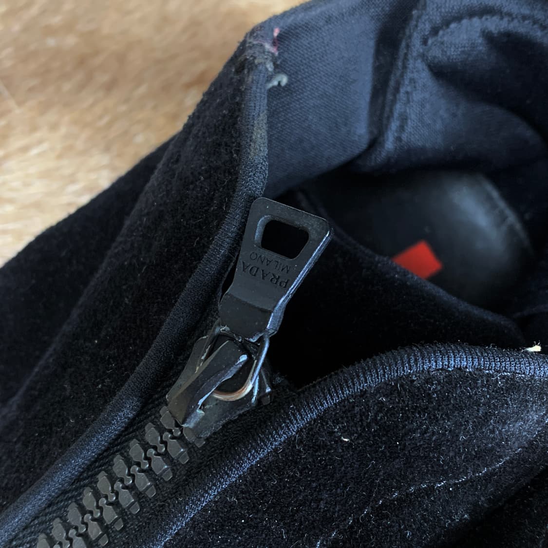 *레어* 프라다 스포츠 스퀘어토 스웨이드 슈즈 상품이미지5