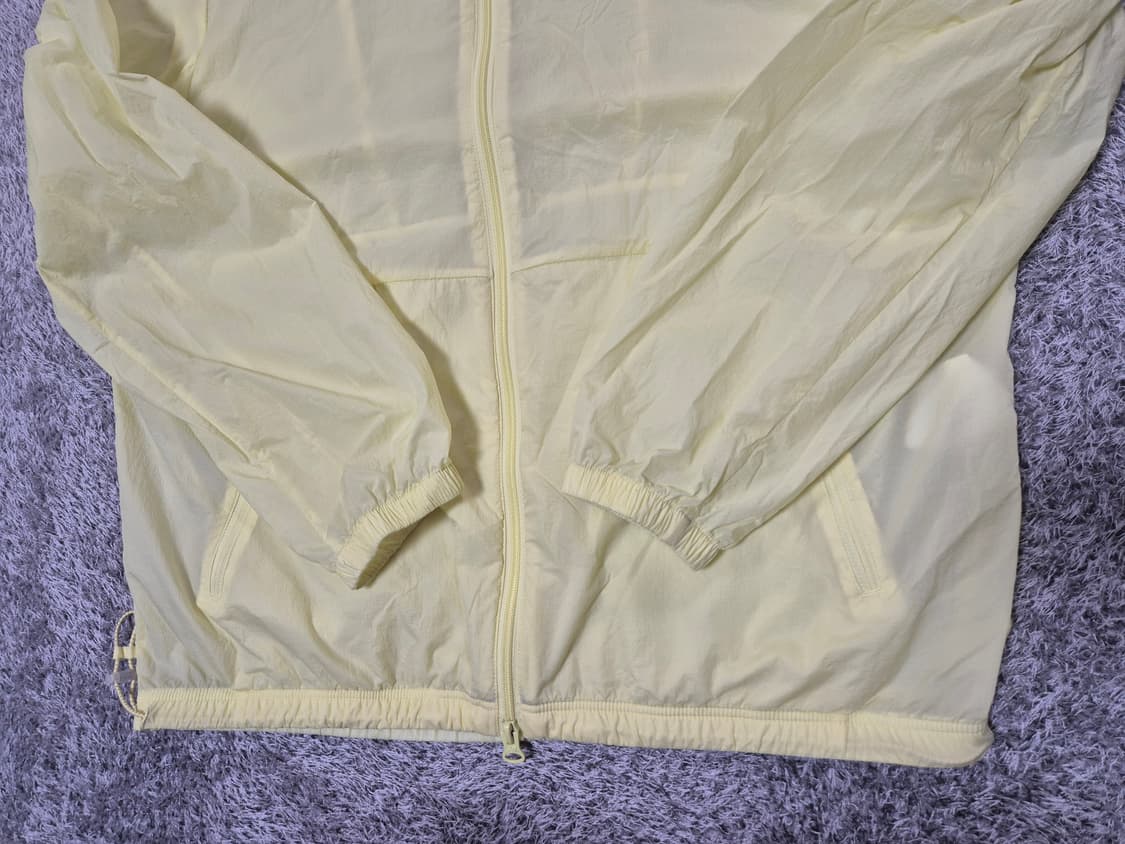 뉴발란스 초경량 바람막이 자켓 공용 95(M) 상품이미지2