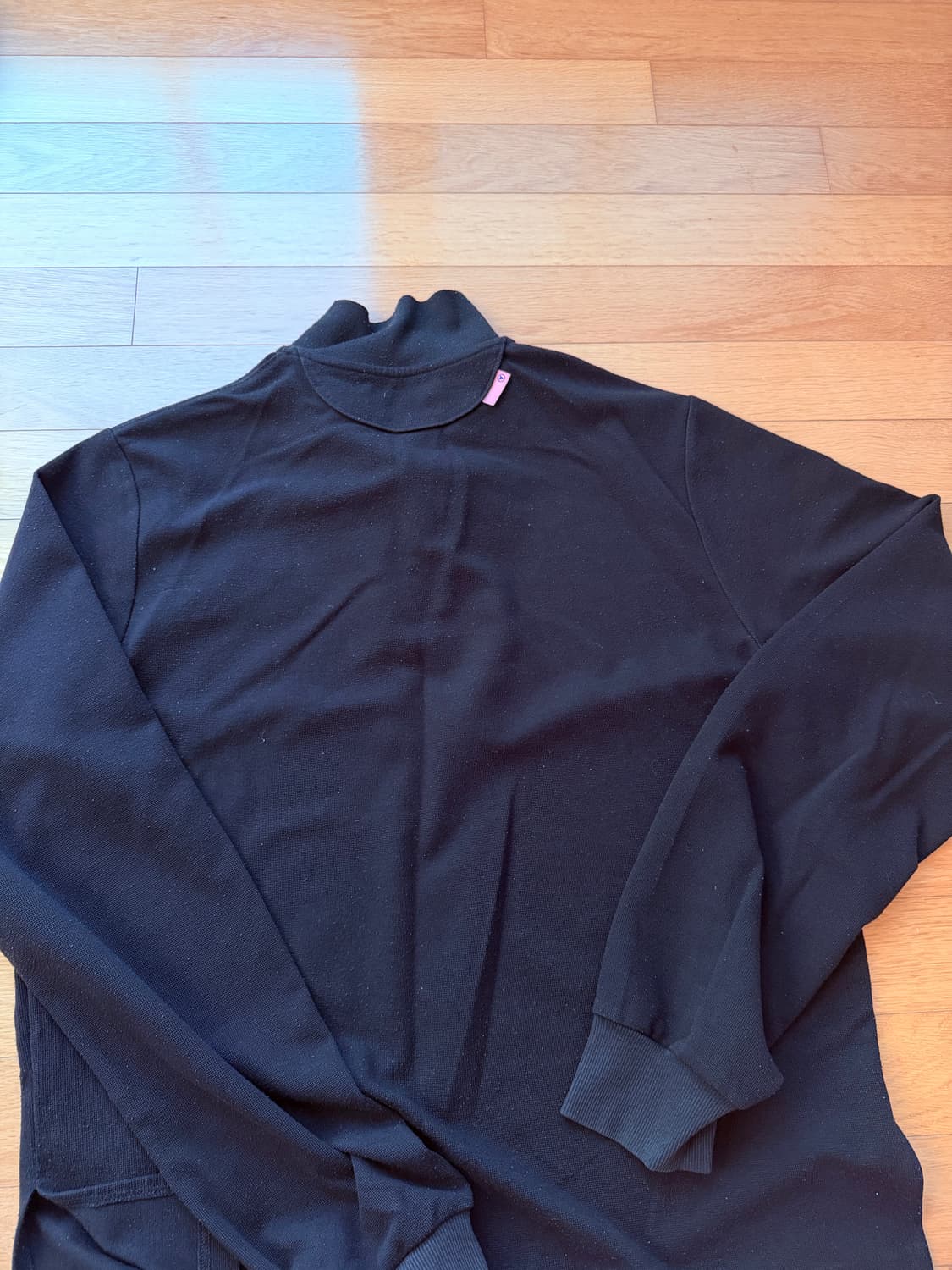 아더에러 긴팔카라티 상품이미지3