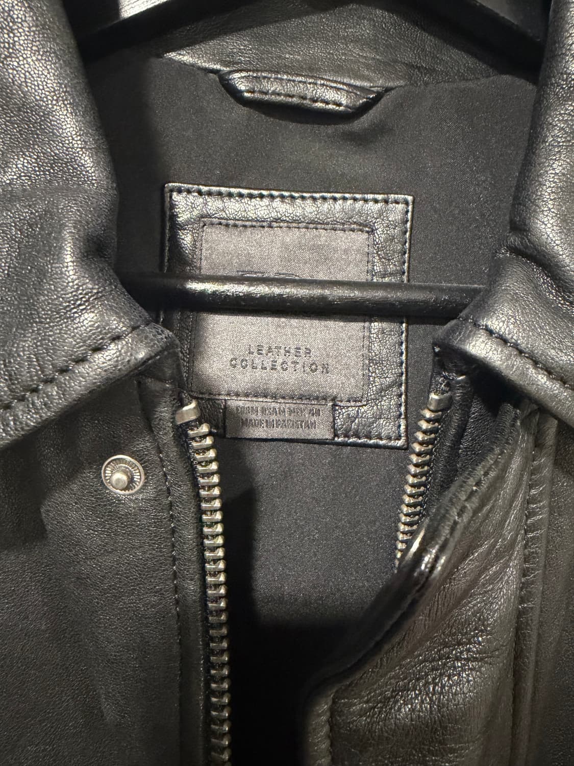 자라 레더 컬렉션 라인 블랙 M 상품이미지2