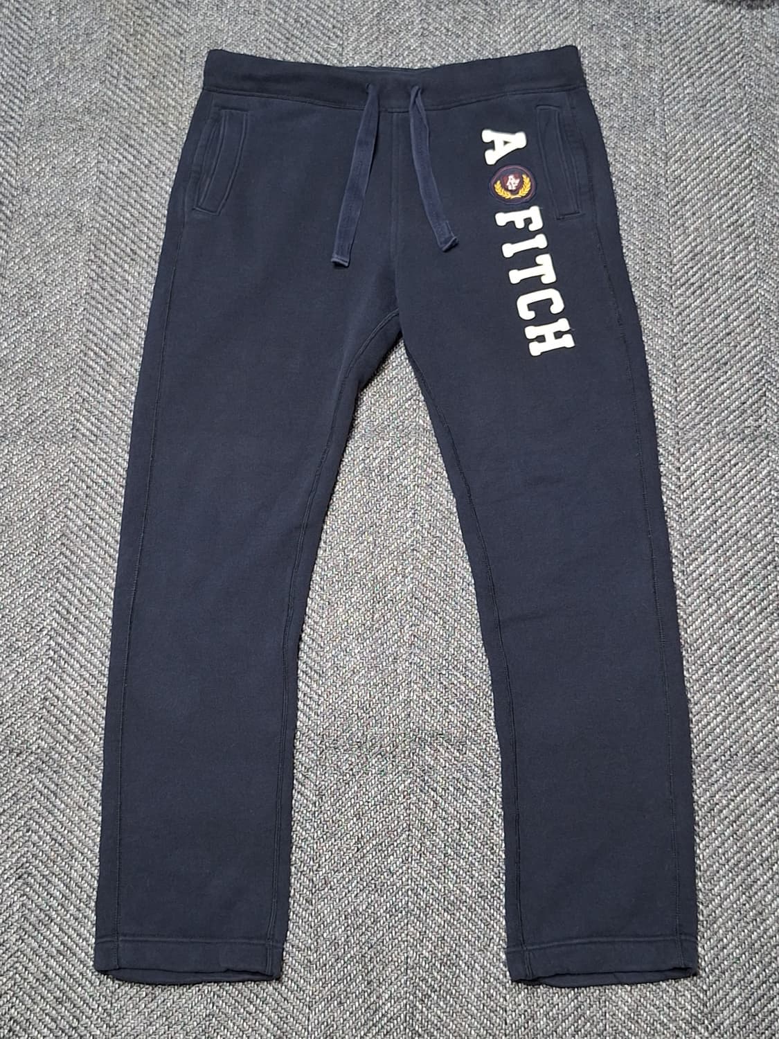 아베크롬비 대장급 패치 트레이닝 팬츠 상품이미지2