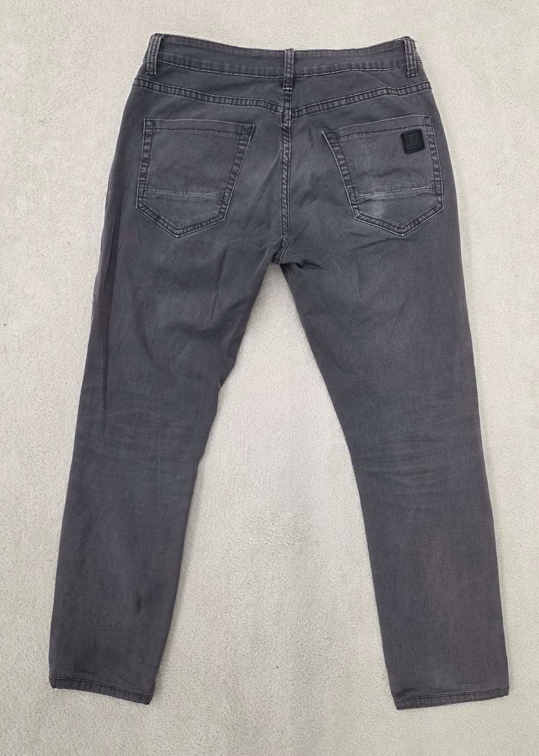 디스퀘어드2 남성 찢청바지.  싸이즈 30 상품이미지3