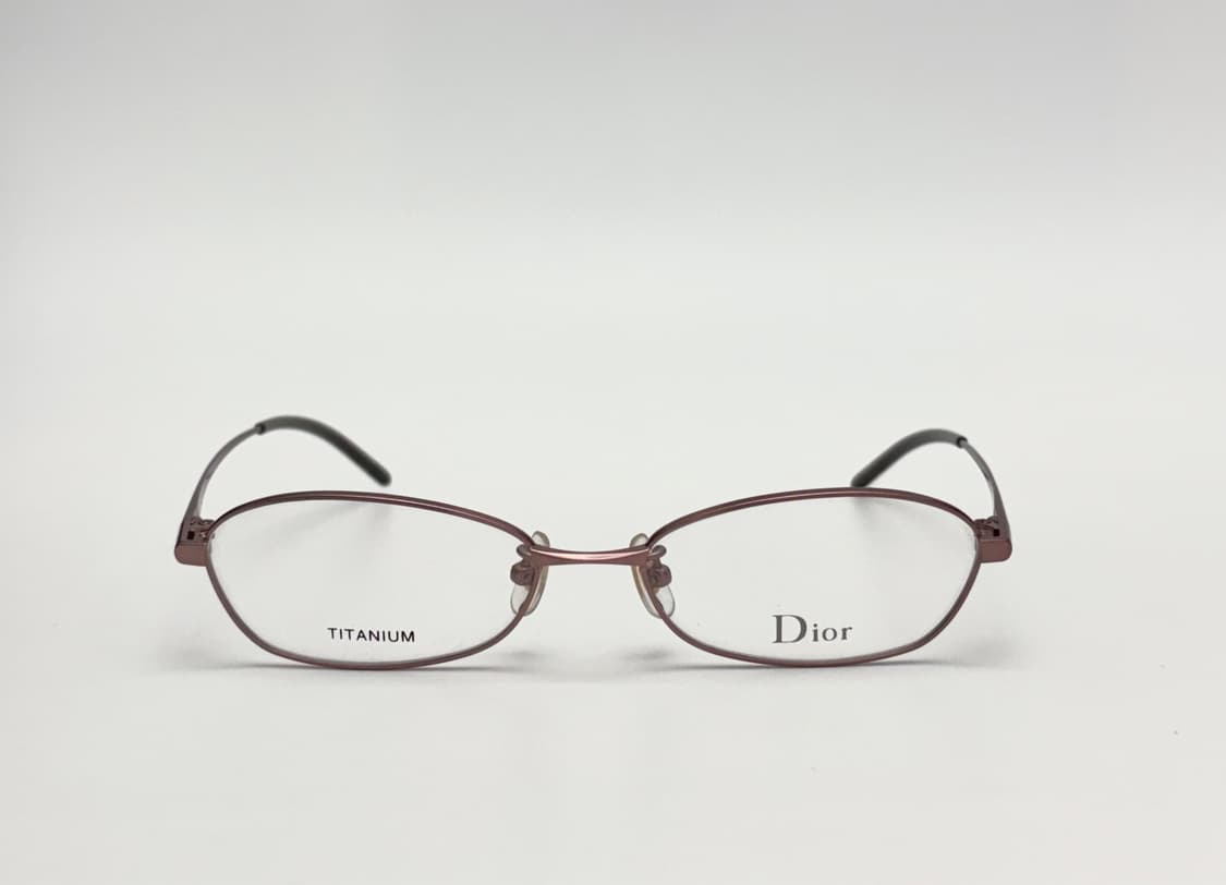 디올 티타늄 안경 상품이미지2
