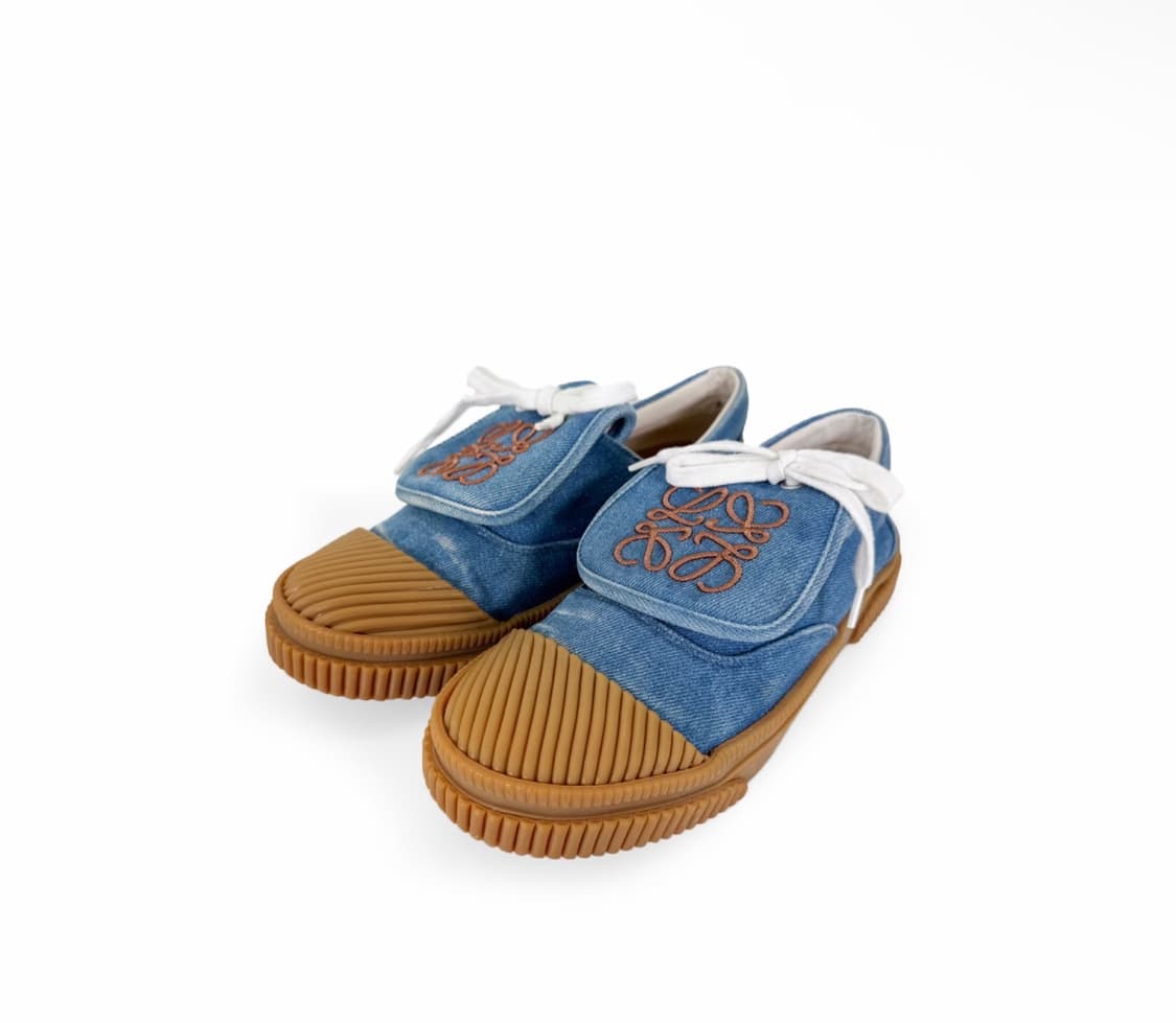 [38] 로에베 x 하울의움직이는성 데님 아나그램 플랩 스니커즈 블루 상품이미지1