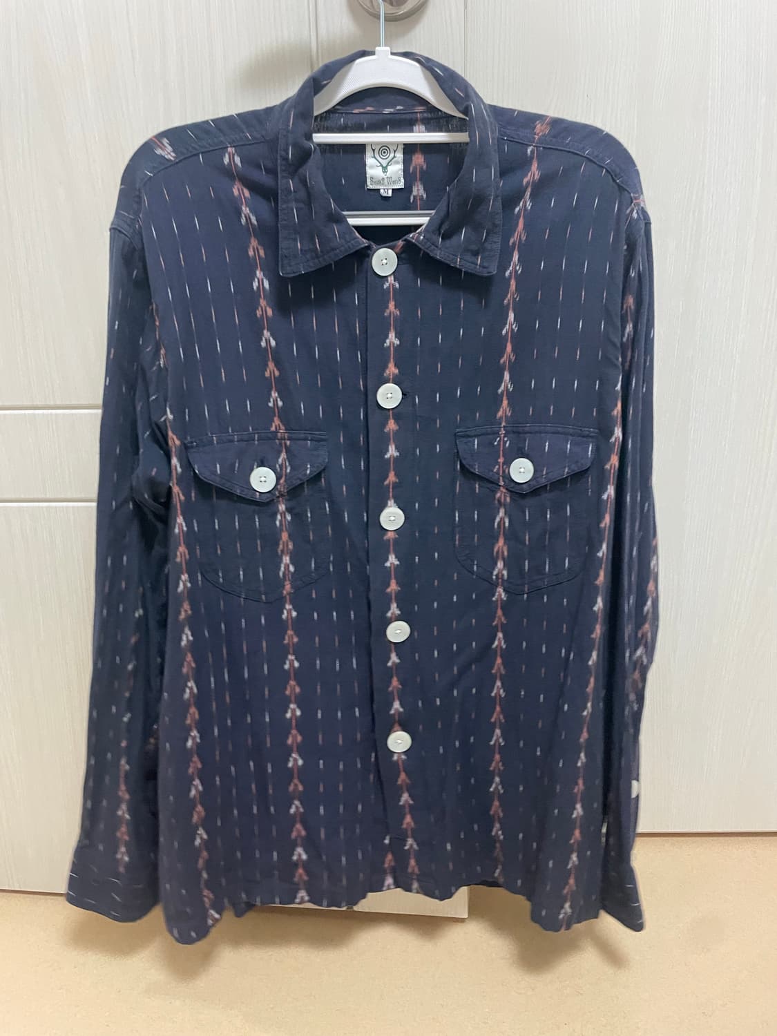 South2 West8 - smokey shirt 상품이미지7