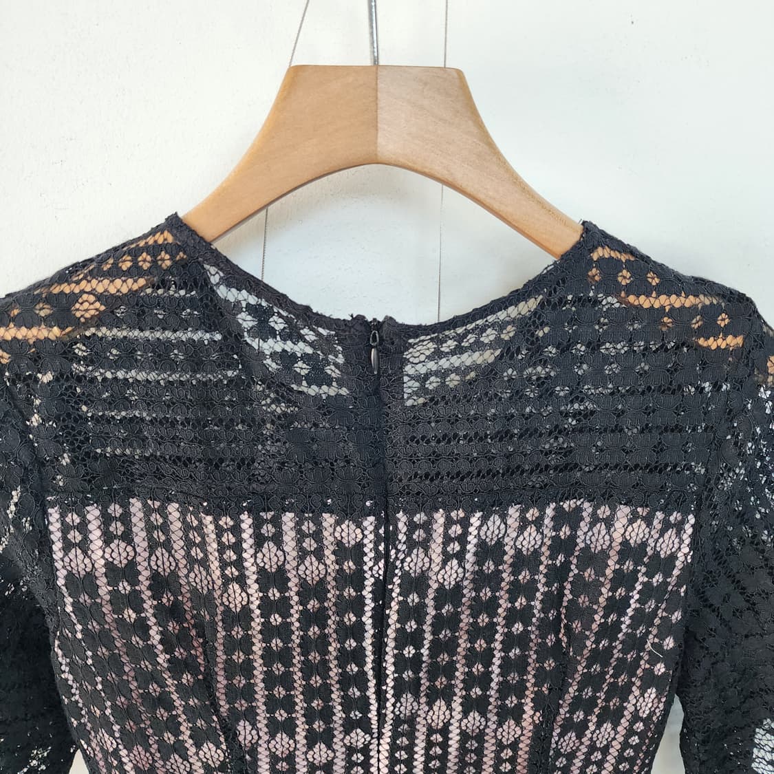 샤틴 레이스 블랙 원피스 상품이미지6