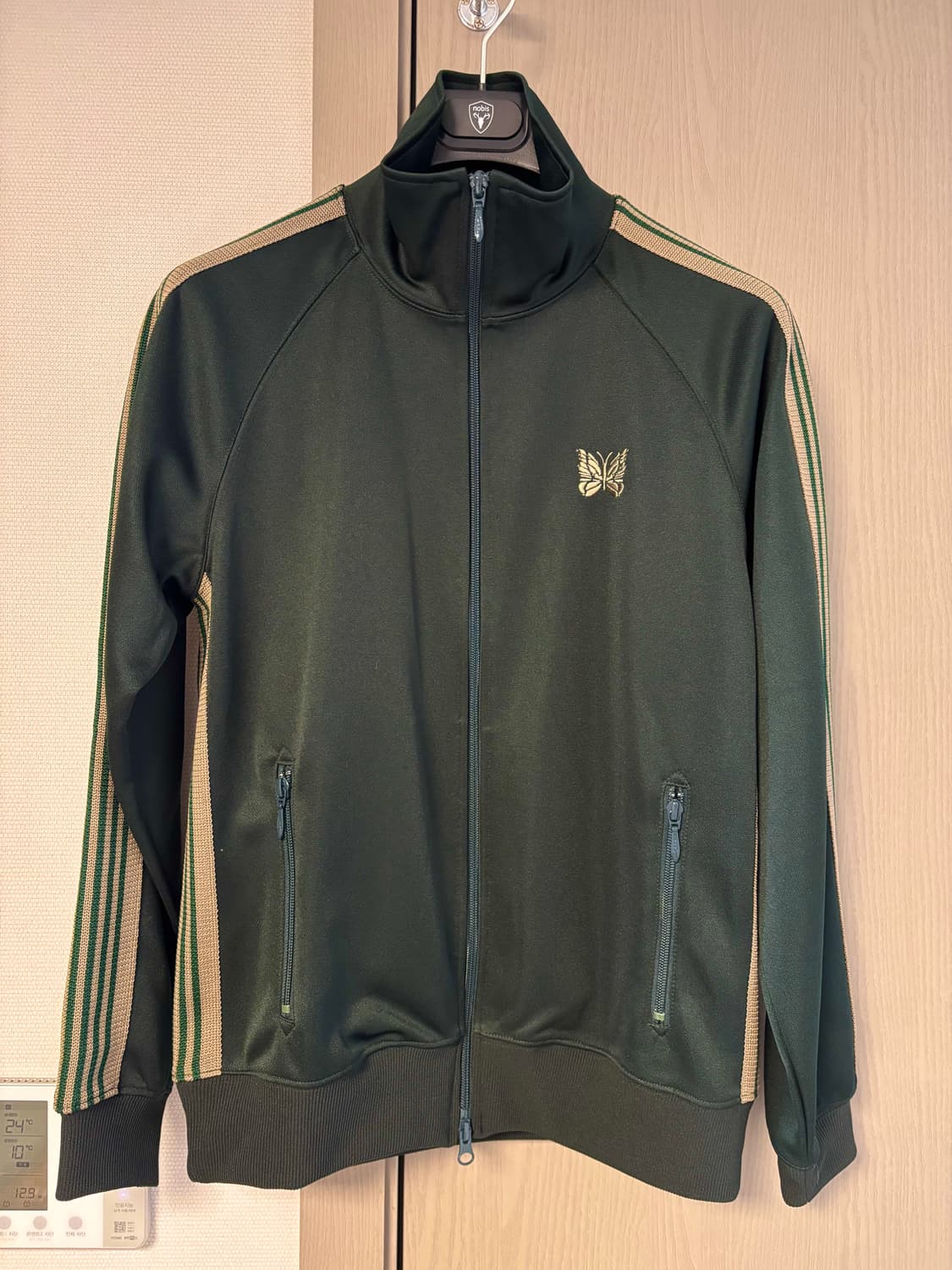 니들스 트랙자켓 상품이미지1