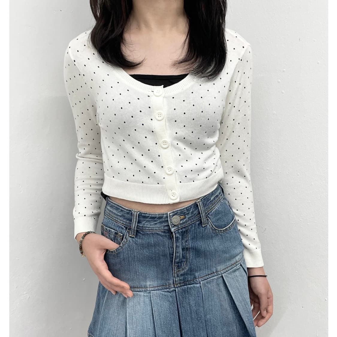 화이트 도트 버튼 가디건 상품이미지1