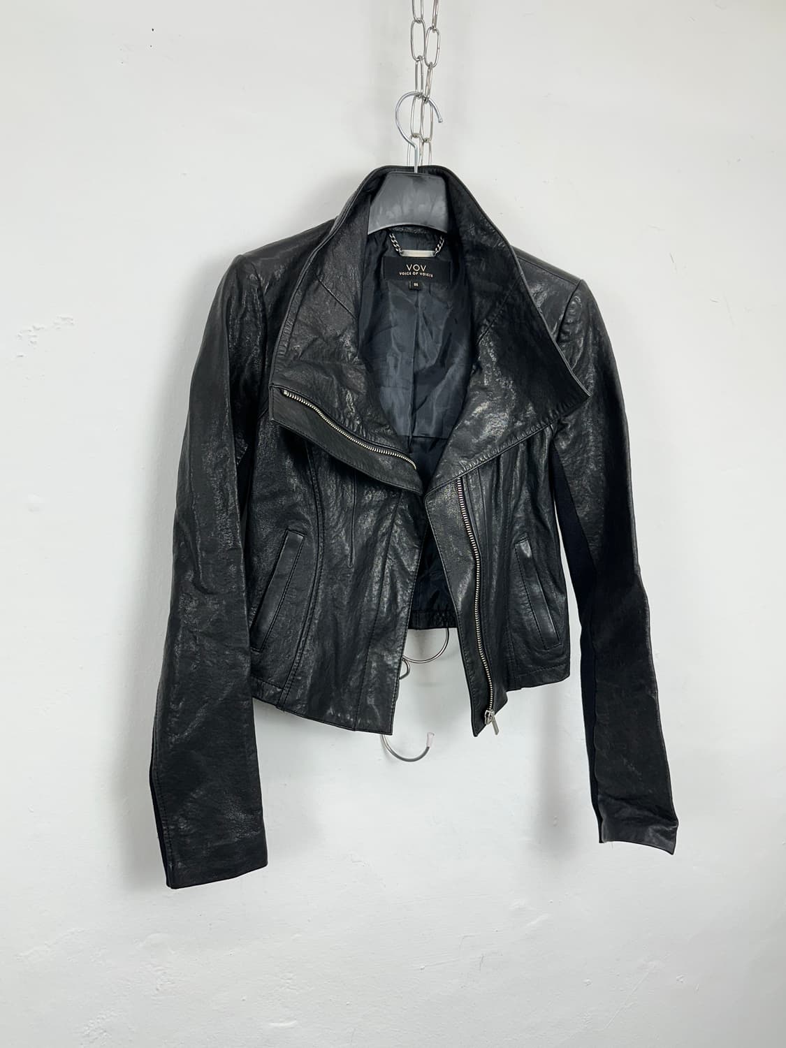 Asymmetric High-Neck Lambskin Jacket 상품이미지10