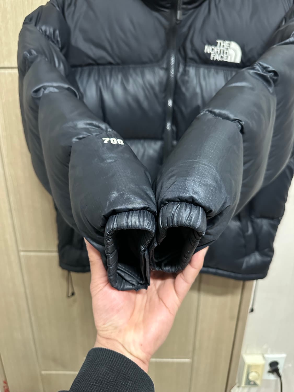 노스페이스 700 눕시 패딩 블랙 L 상품이미지5