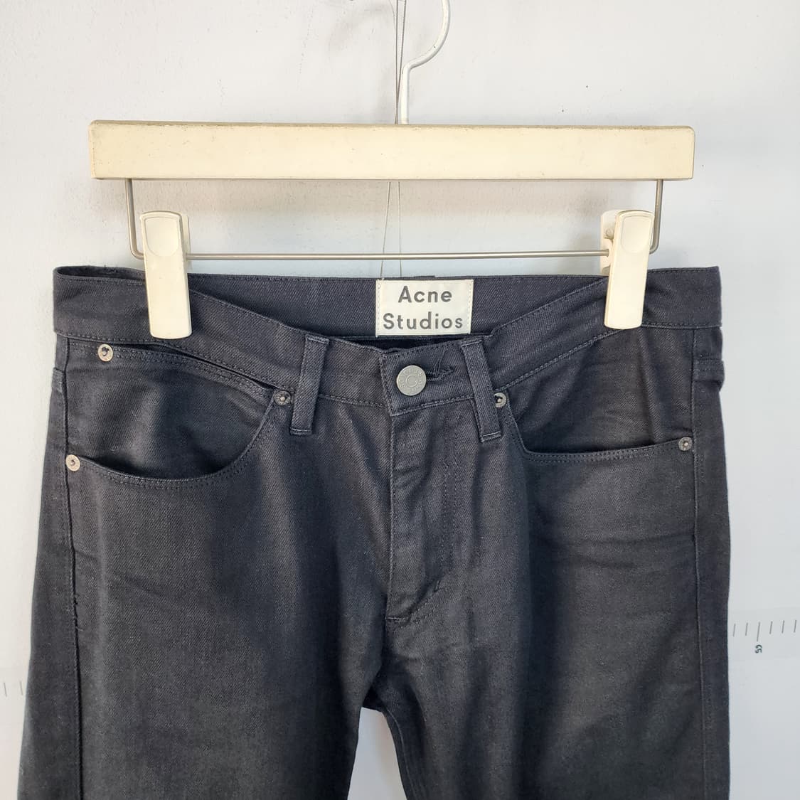 아크네 스튜디오 블랙 데님 팬츠 상품이미지2