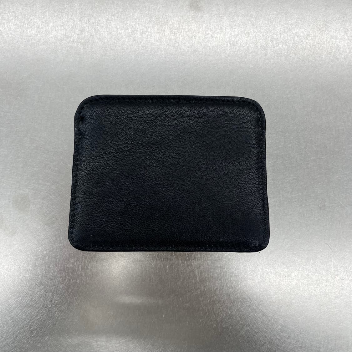 비비안 웨스트우드 하프문 카드 홀더 블랙 상품이미지2