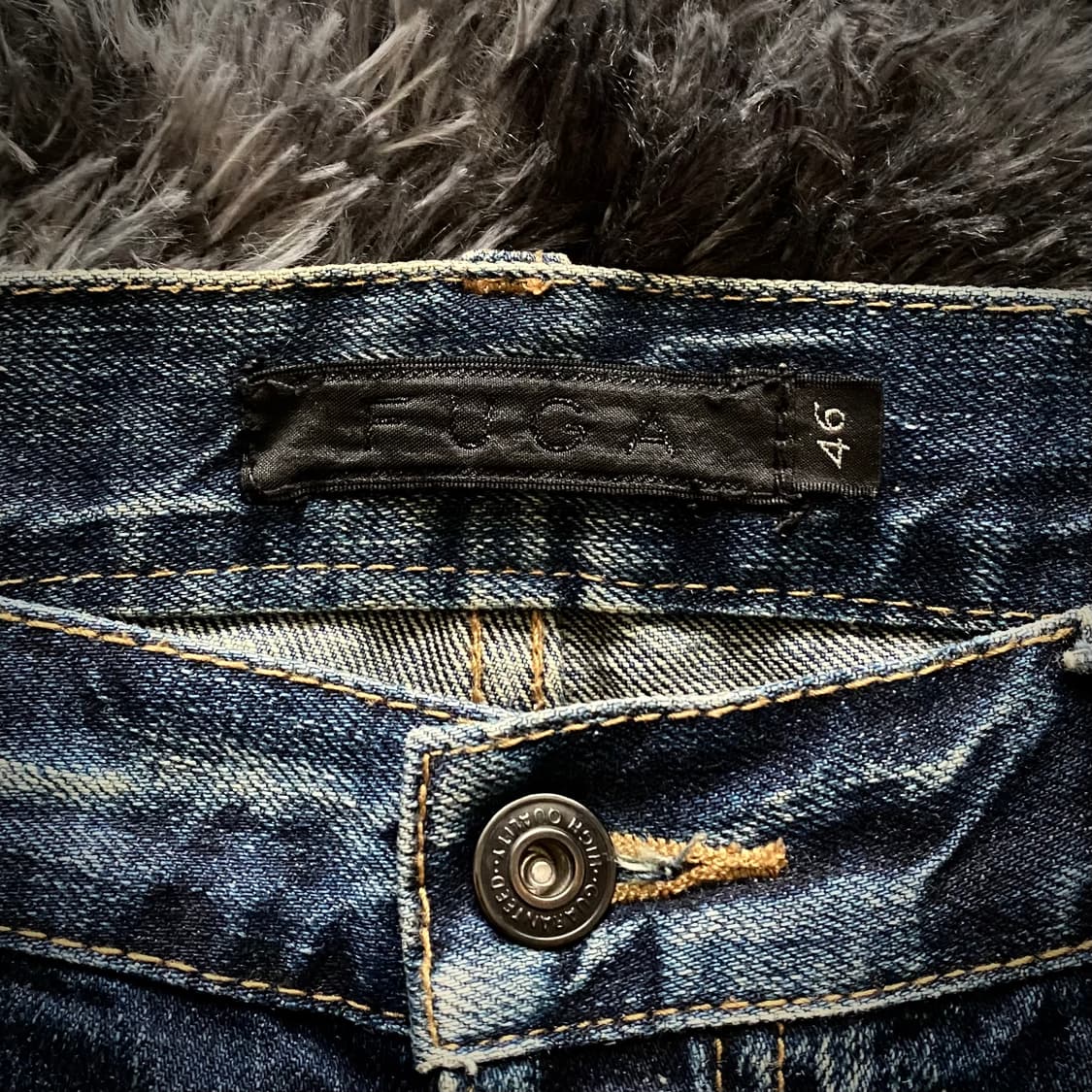 Fuga Distressed Bootcut Pants 상품이미지10