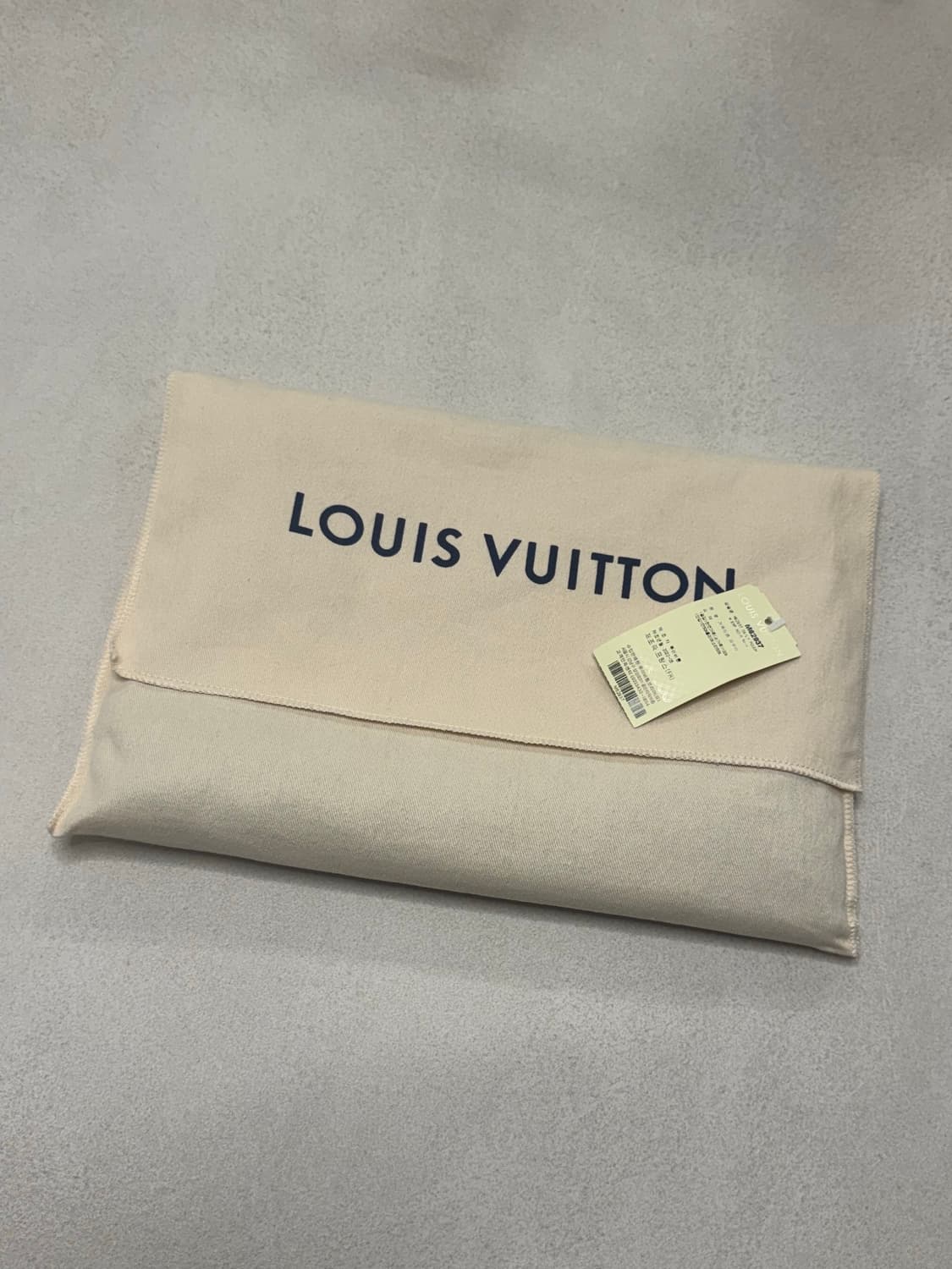 루이비통 모노그램 앙프렝뜨 클러치 상품이미지8