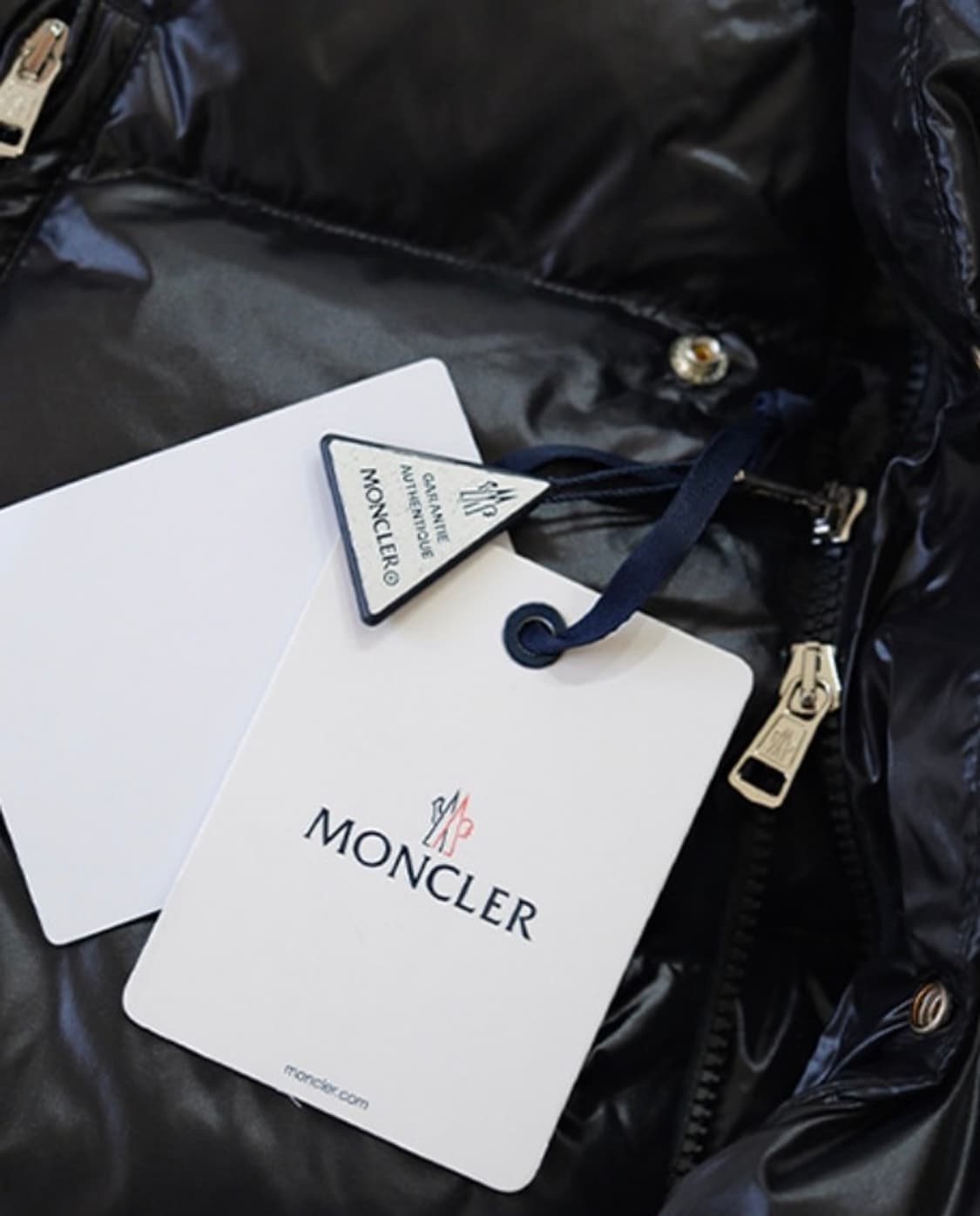 가격제시)팝니다 몽클레어Maljasset Short Down Jacket 상품이미지3