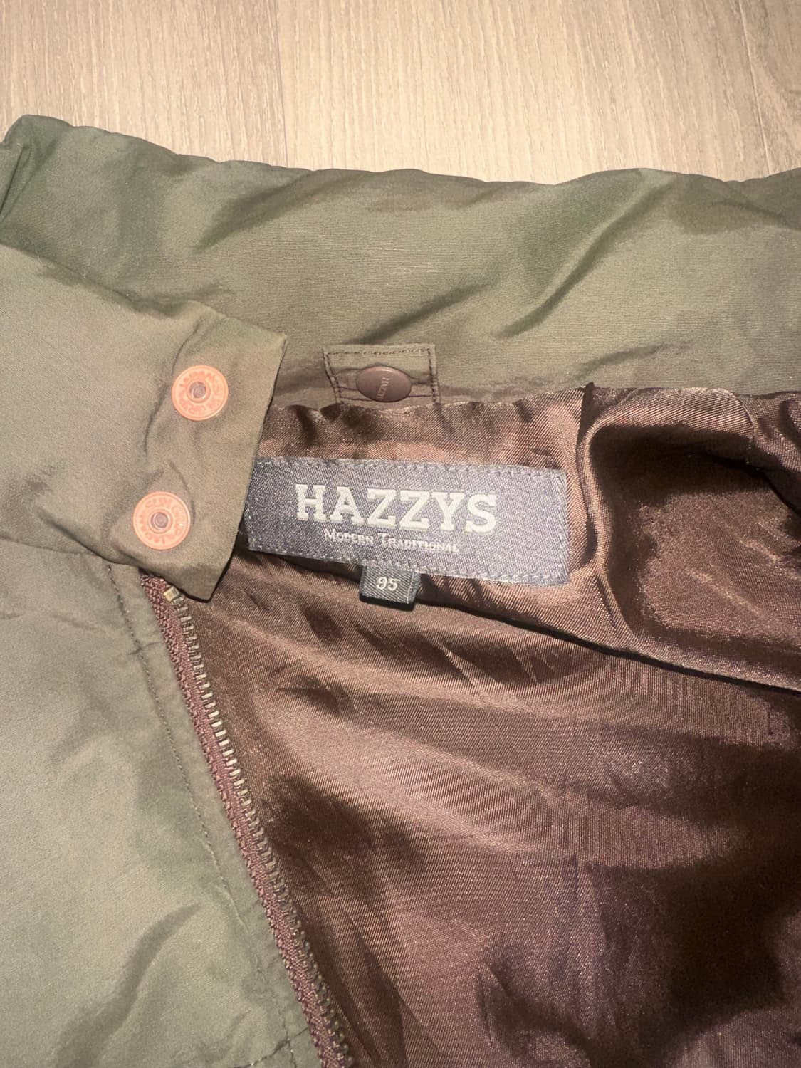 헤지스 구스다운 패딩 상품이미지2