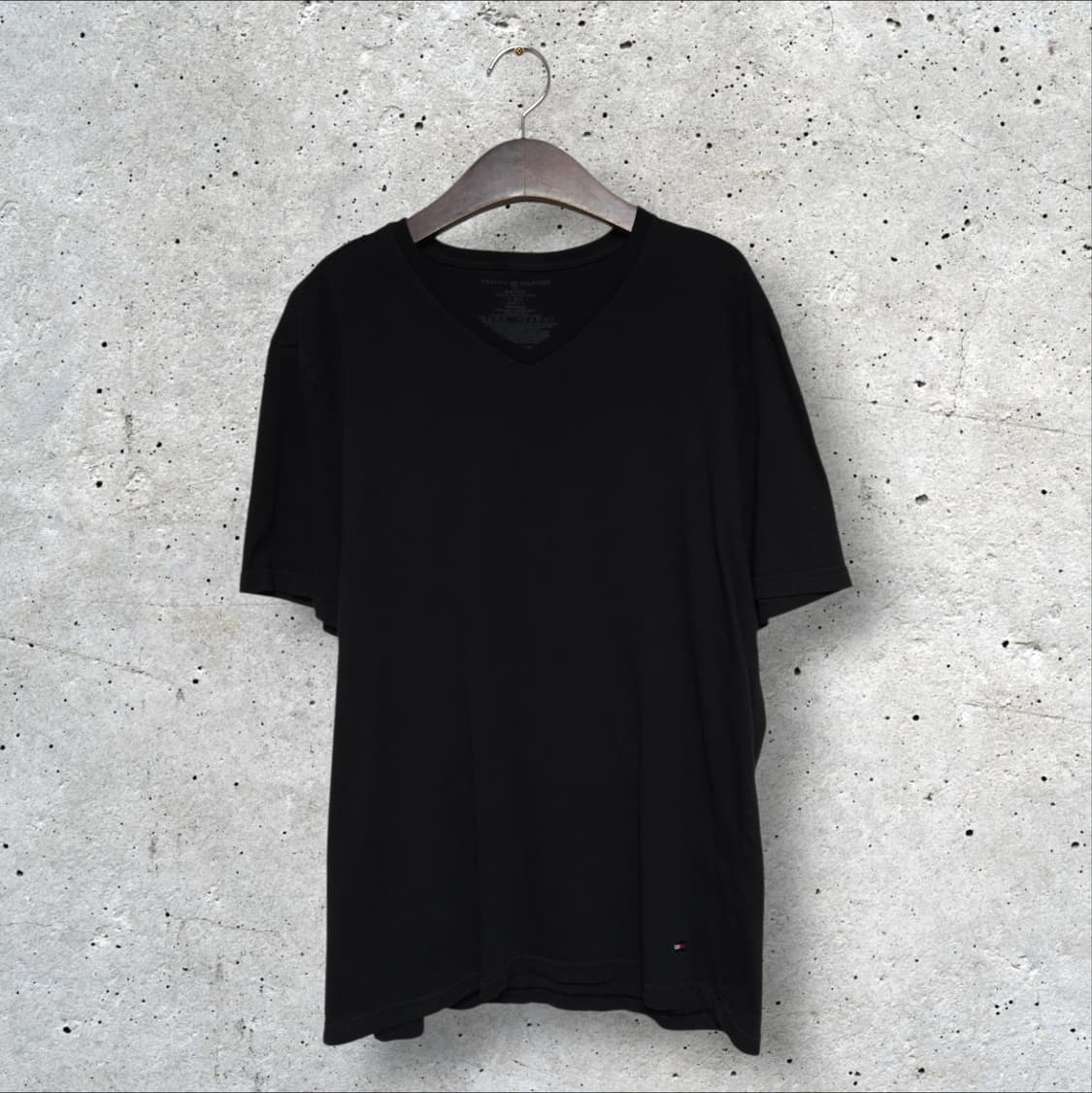 타미힐피거 브이넥 반팔티 (100/L) 상품이미지1