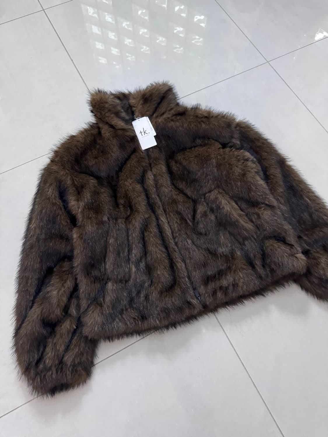 MIX FAKE FUR BLOUS 혼합 인조 모피 블라우스 상품이미지1