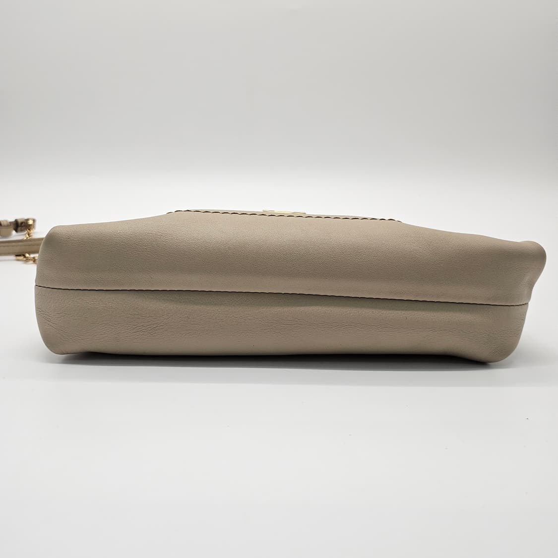 정품 페라가모 플랩 체인 크로스 숄더백 상품이미지6