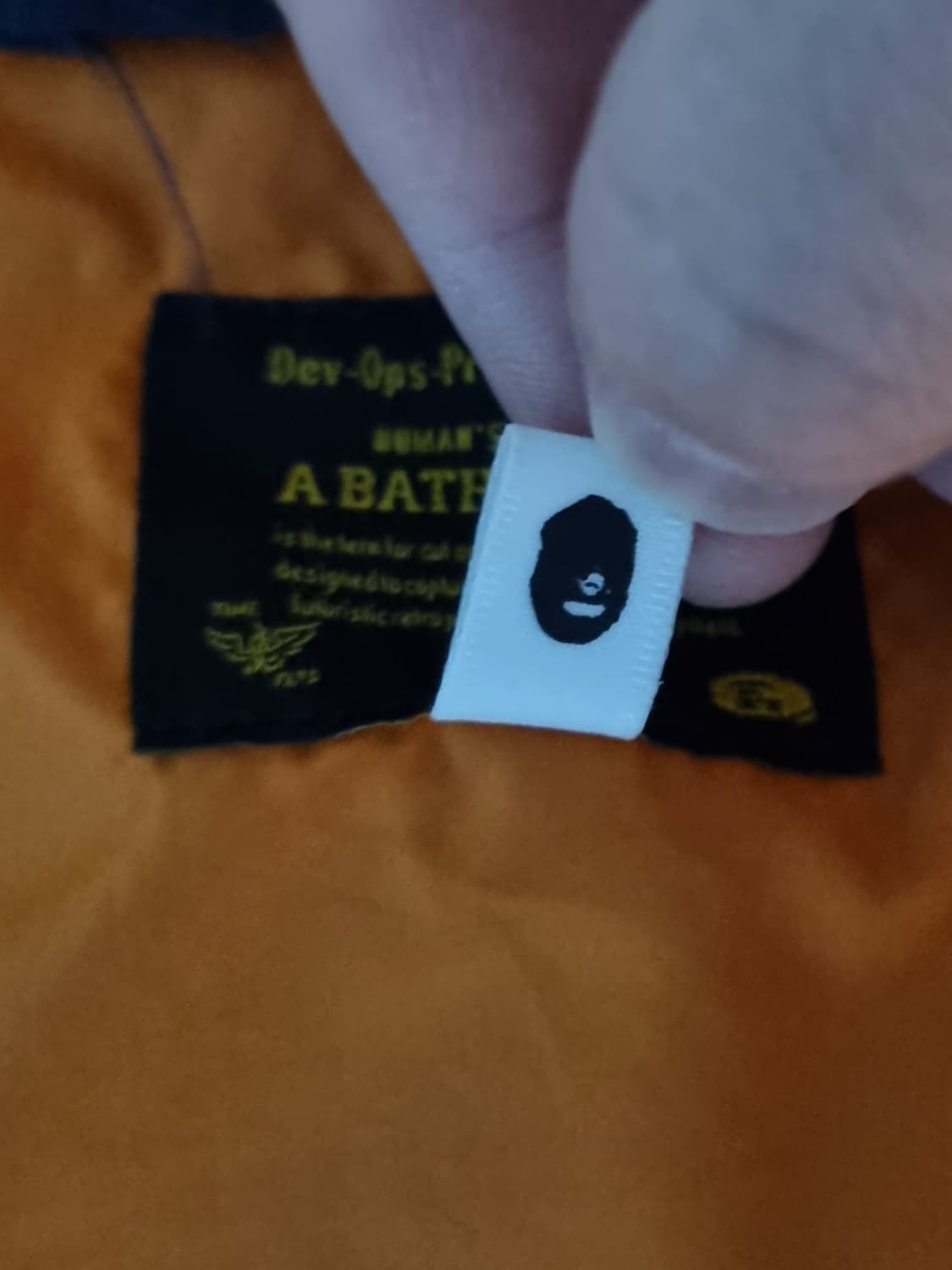 [판매] 베이프(A BATHING APE) 스플릿 타이거 샤크 ma-1 상품이미지6