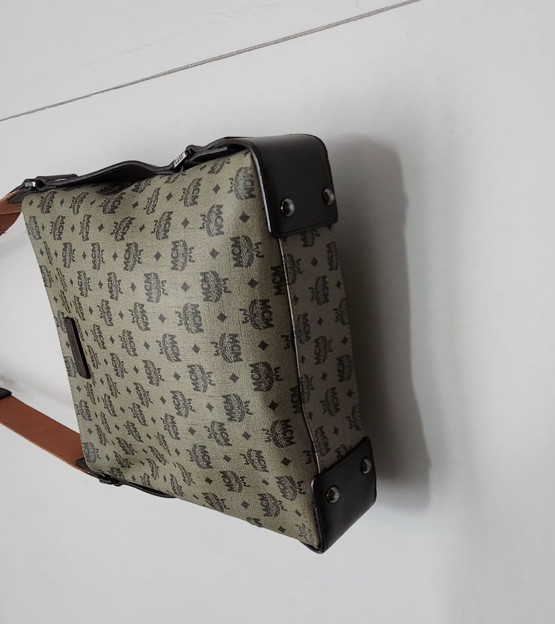 MCM 엠씨엠 숄더백 크로스백 상품이미지4