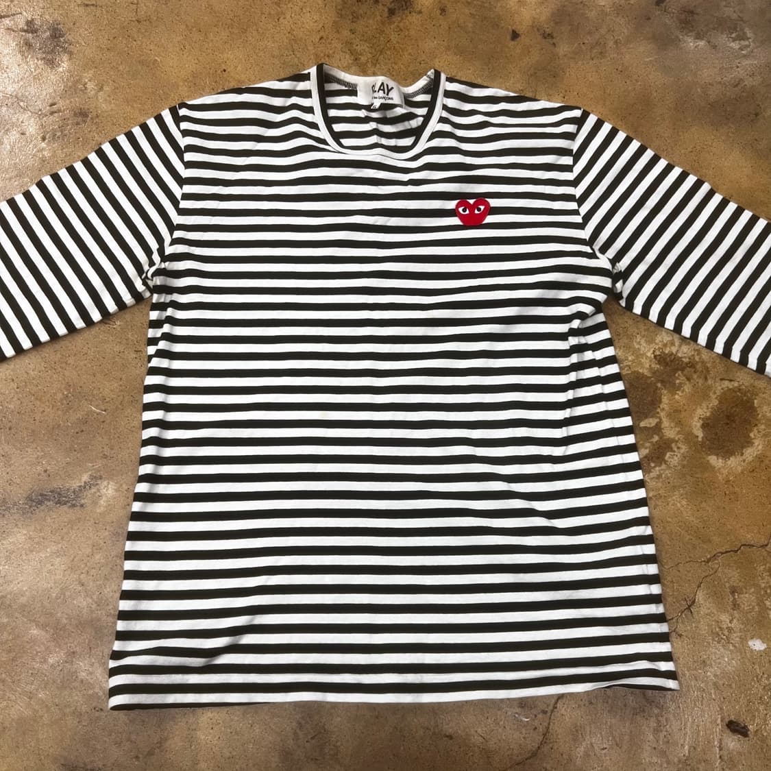 꼼데가르송 스트라이프 검흰 긴팔티셔츠  상품이미지3