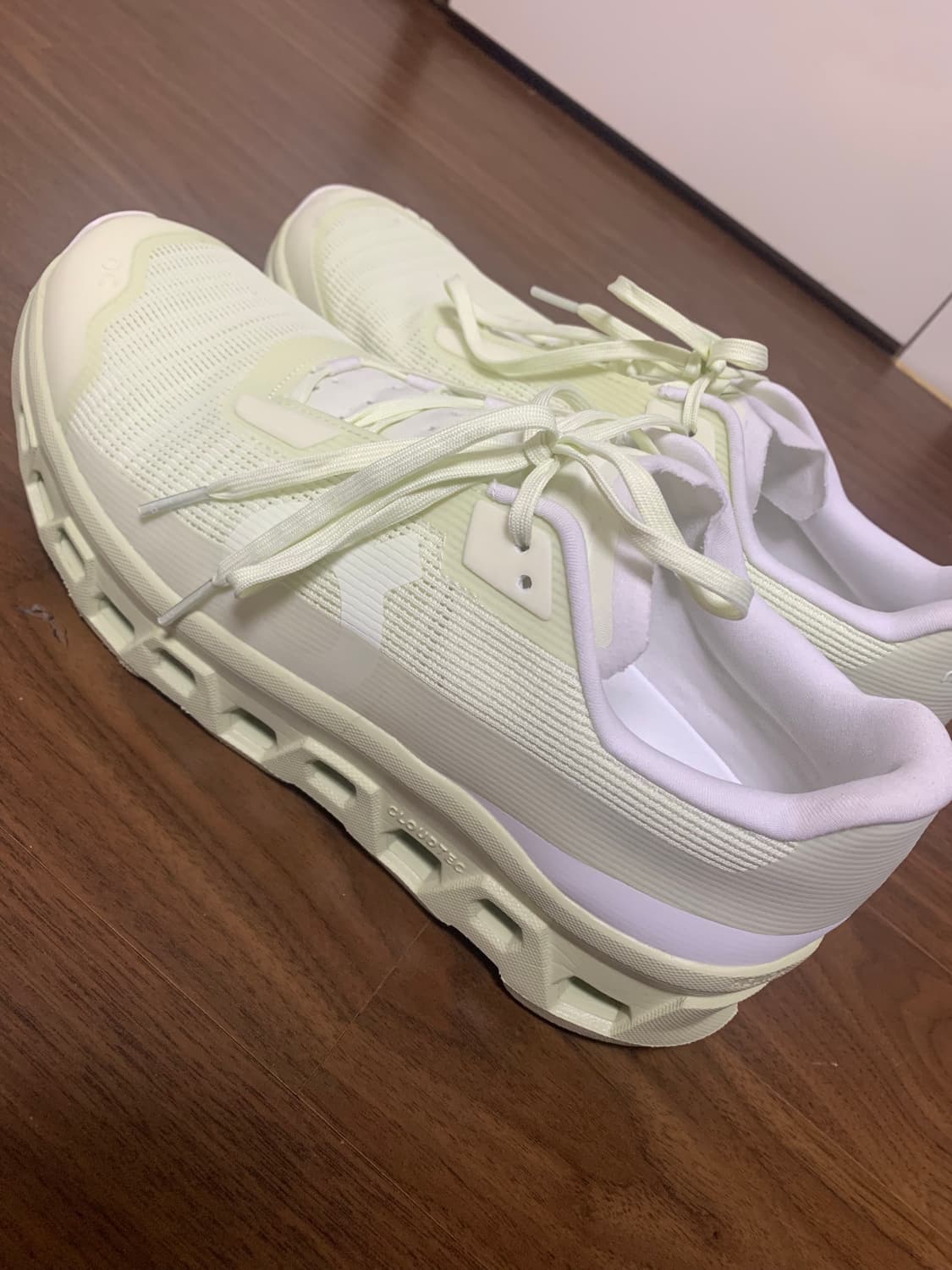 온러닝 클라우드 몬스터 보이드 상품이미지4