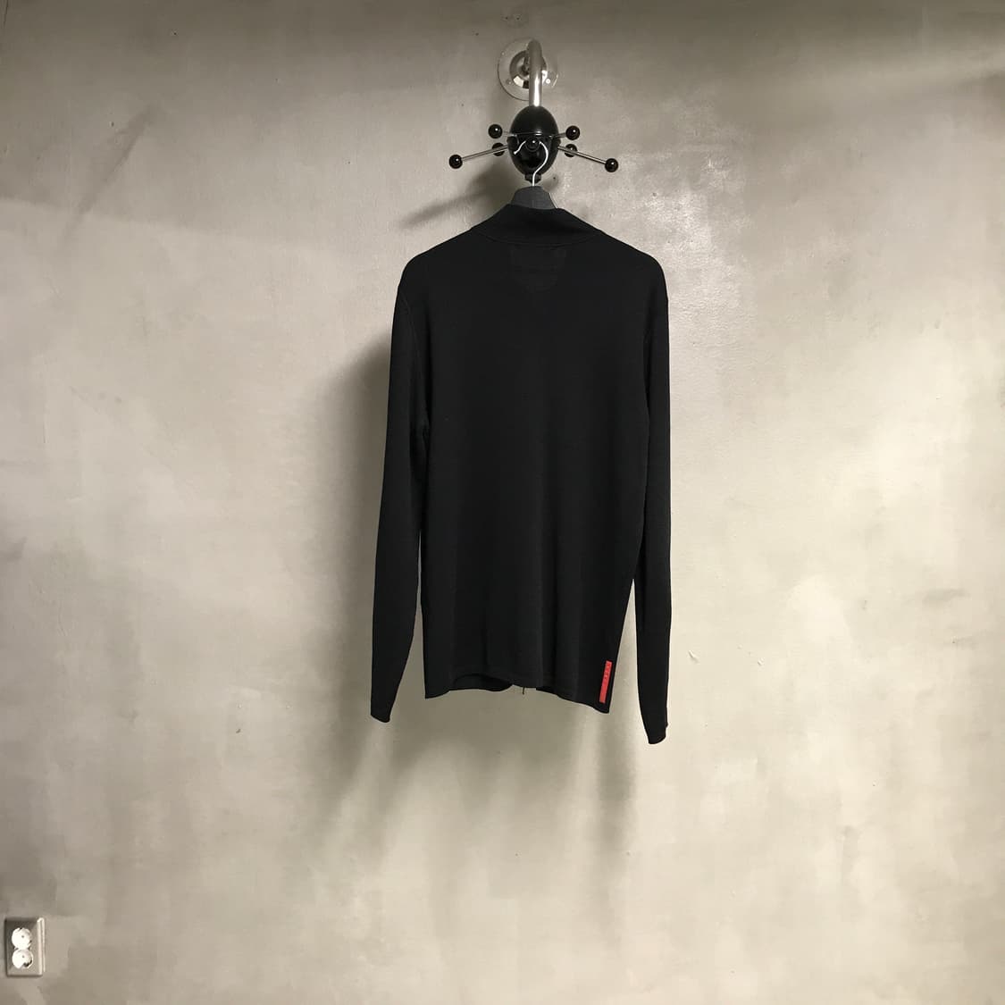 프라다 스포츠 니트 집업 블랙 52 상품이미지7