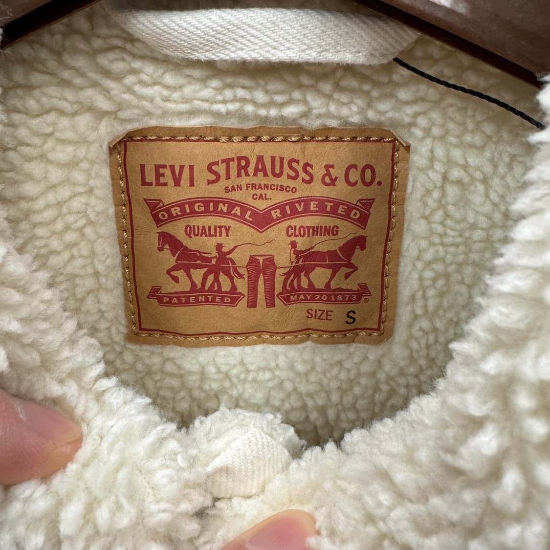 리바이스 타입 3 쉐르파 트러커 자켓 화이트 상품이미지6