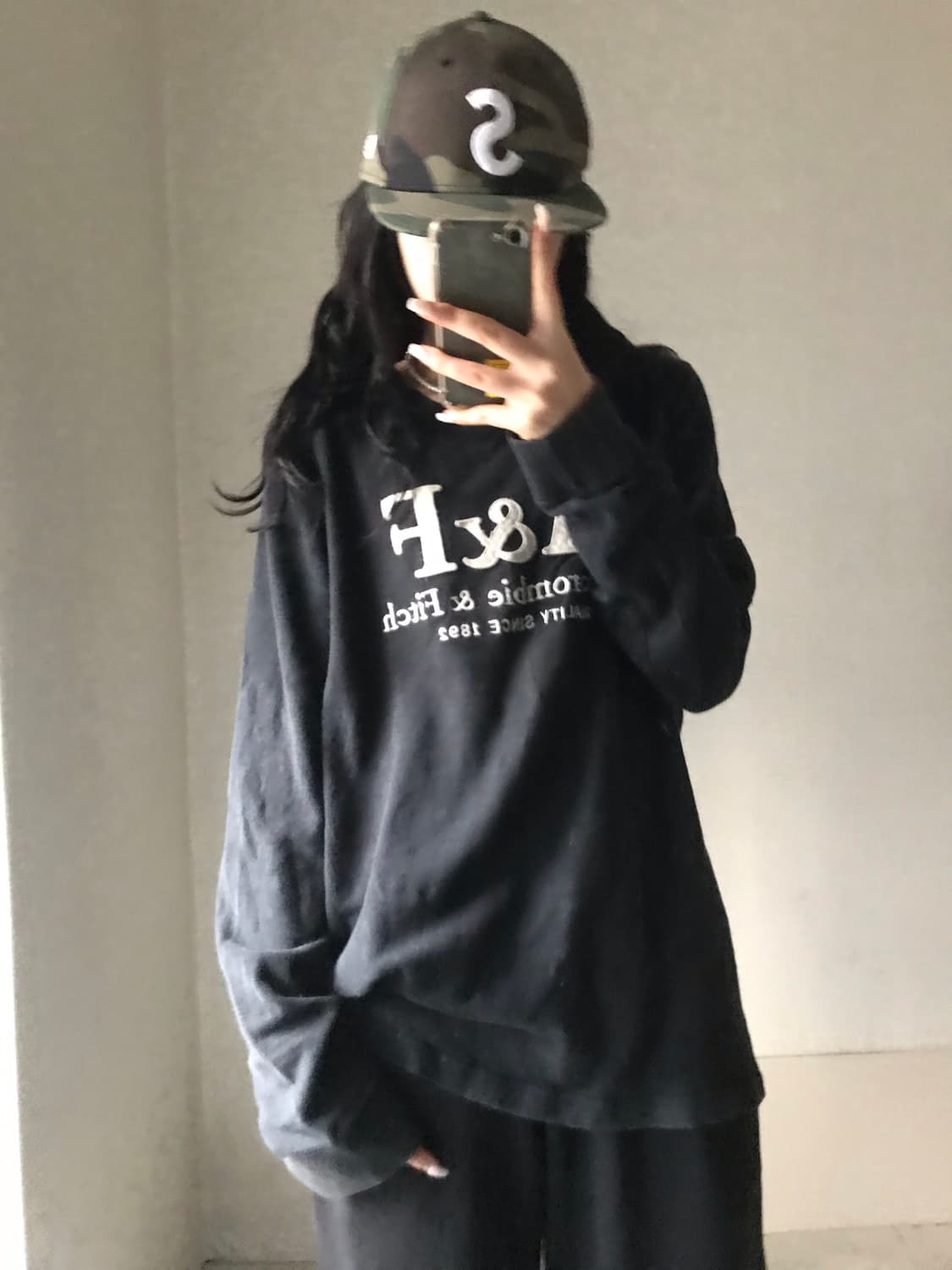 아베크롬비 빅로고 롱슬리브 상품이미지3