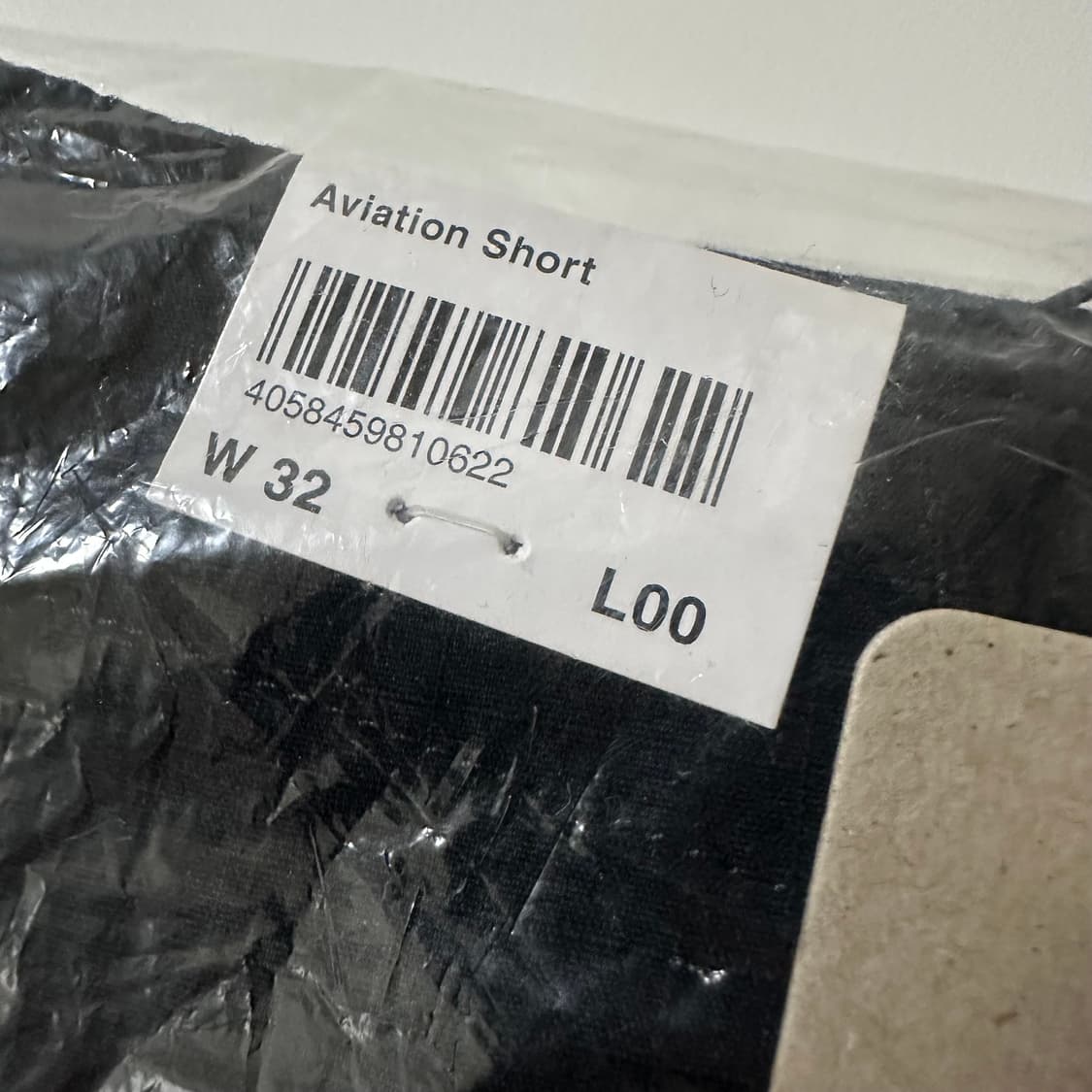 칼하트 WIP 에비에이션 쇼츠 블랙  상품이미지7