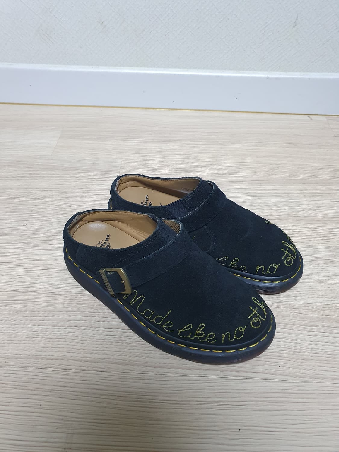 닥터마틴 아이샴 스웨이드 뮬 250 상품이미지2