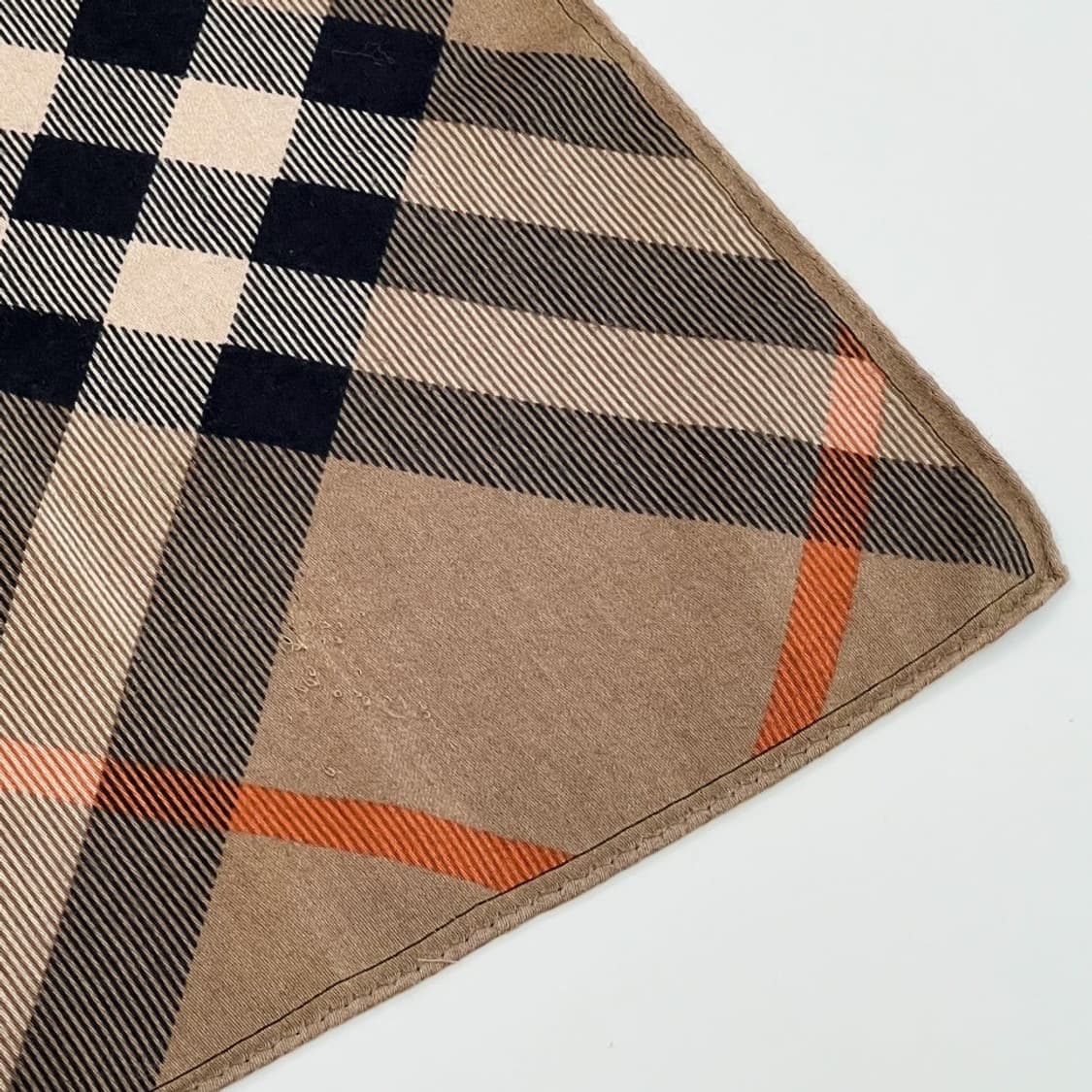 burberry/ 버버리 쁘띠스카프 손수건 상품이미지5
