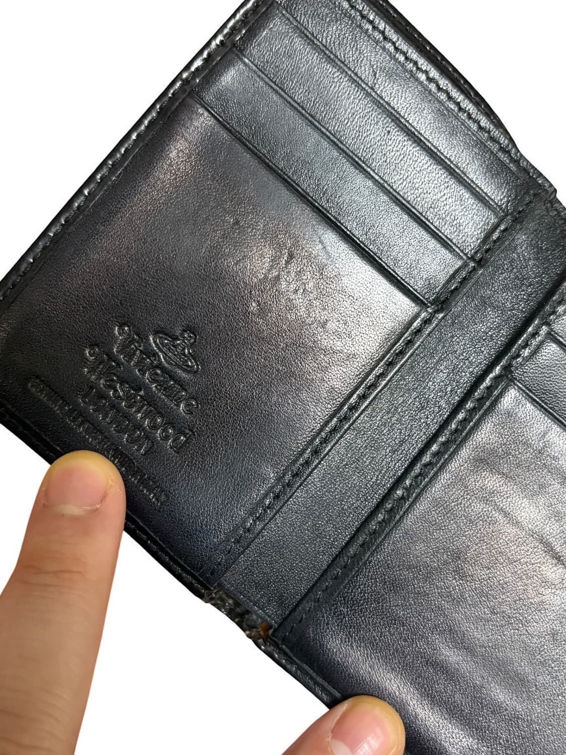 비비안웨스트우드 유광 지갑 상품이미지8